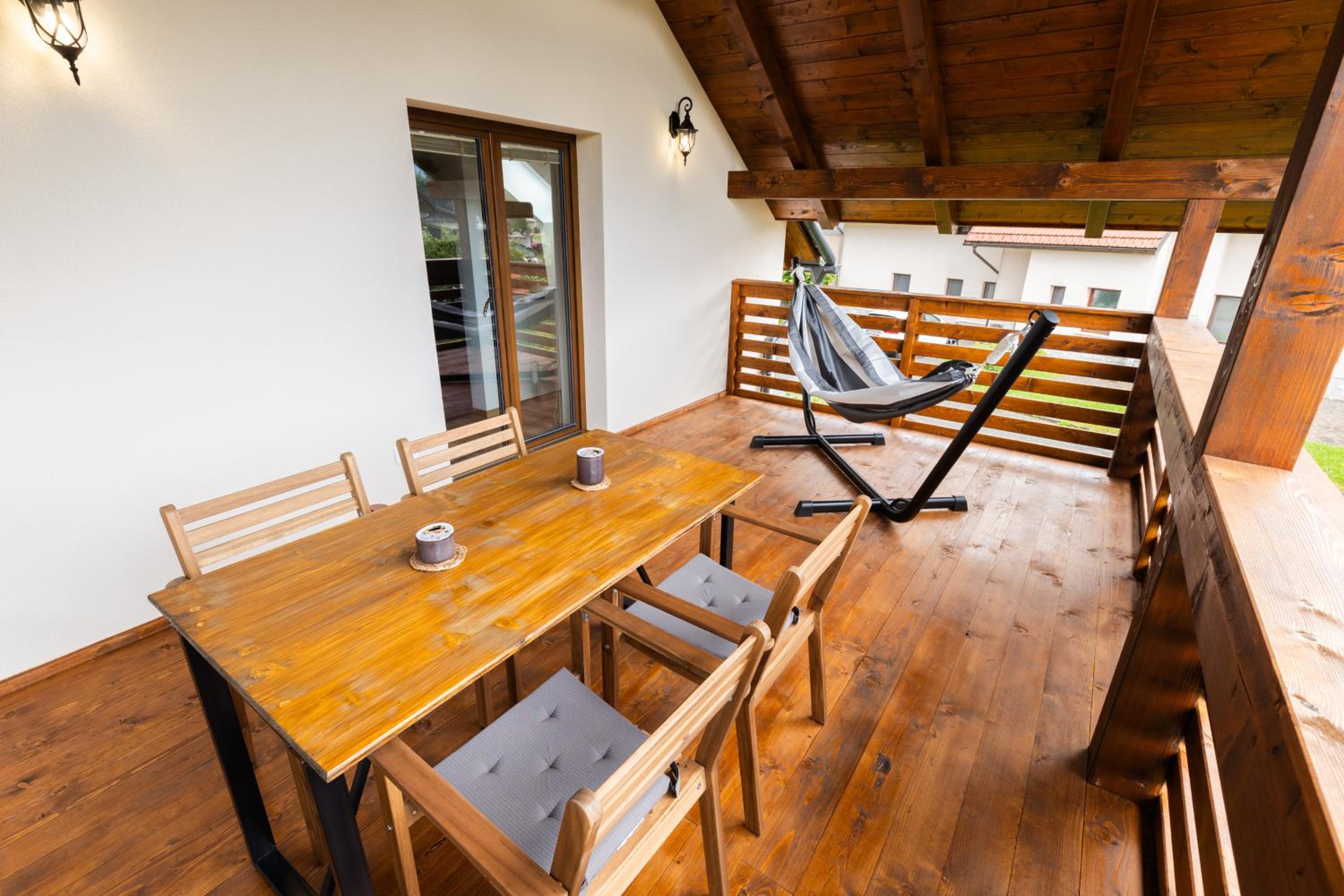 Two-Bedroom Apartment with Terrace photo 2