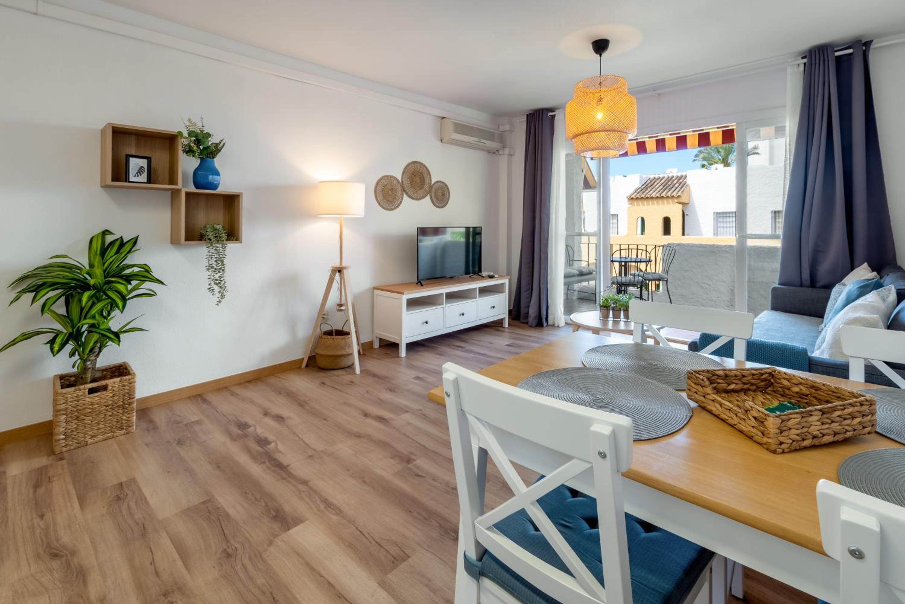 One-Bedroom Apartment - Photo 10