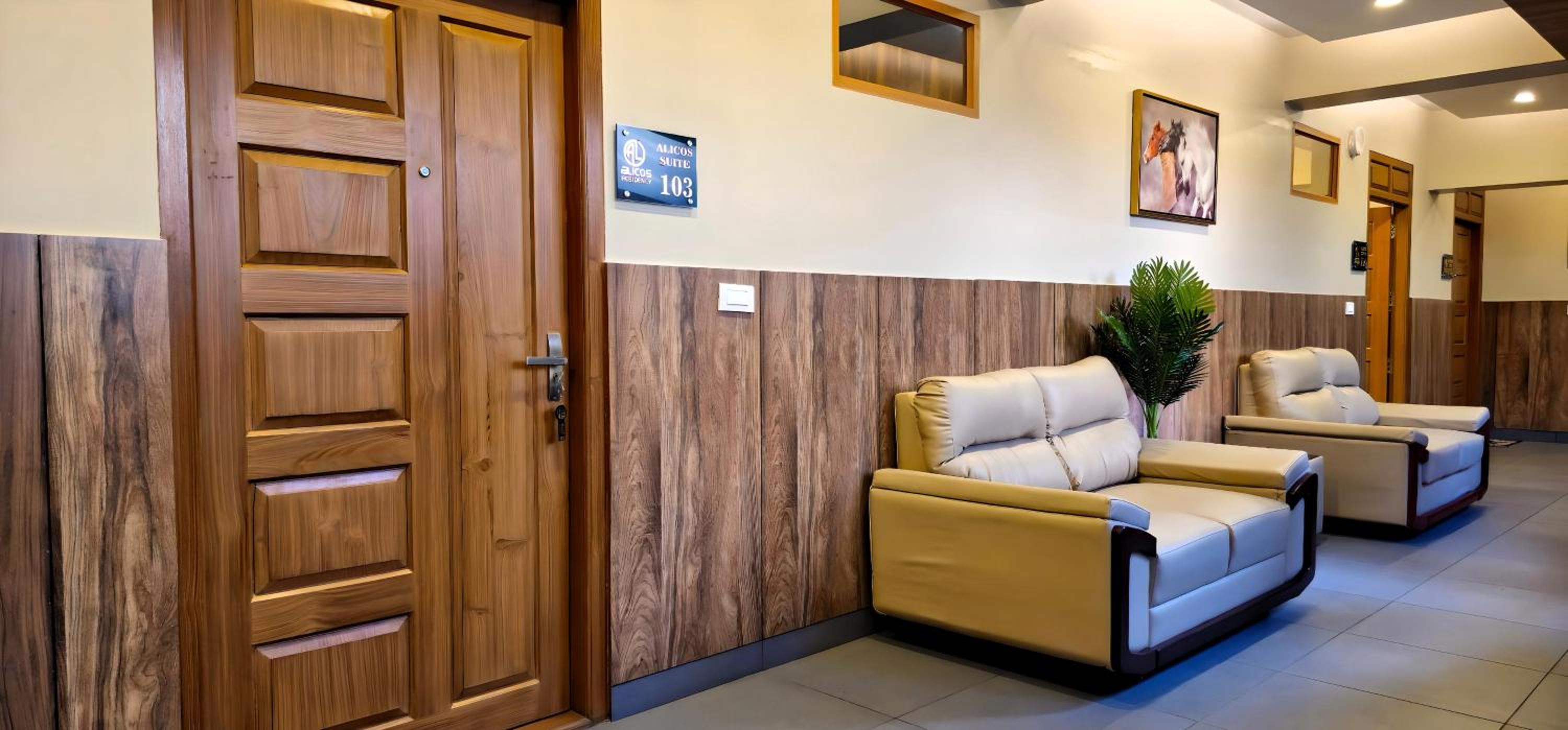 Suite photo 1