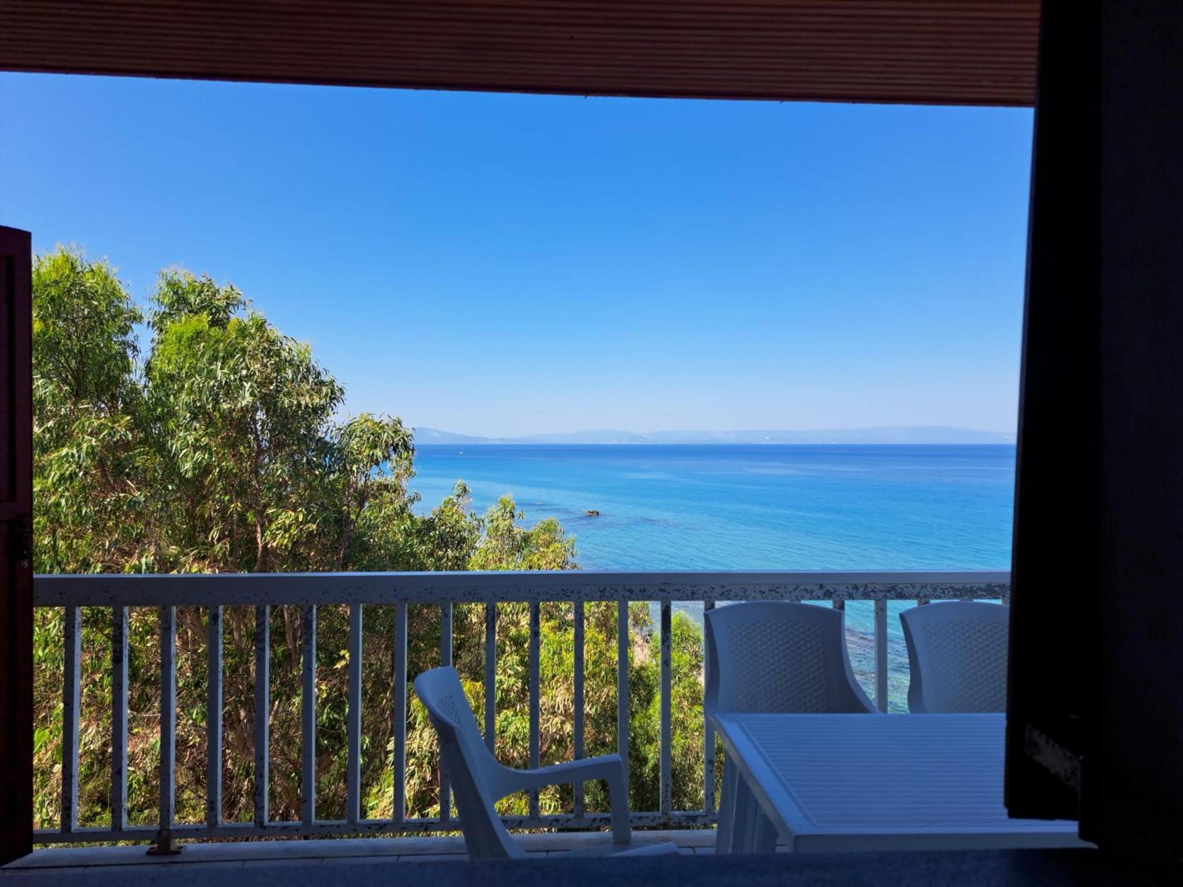 Apartment with Sea View photo 2