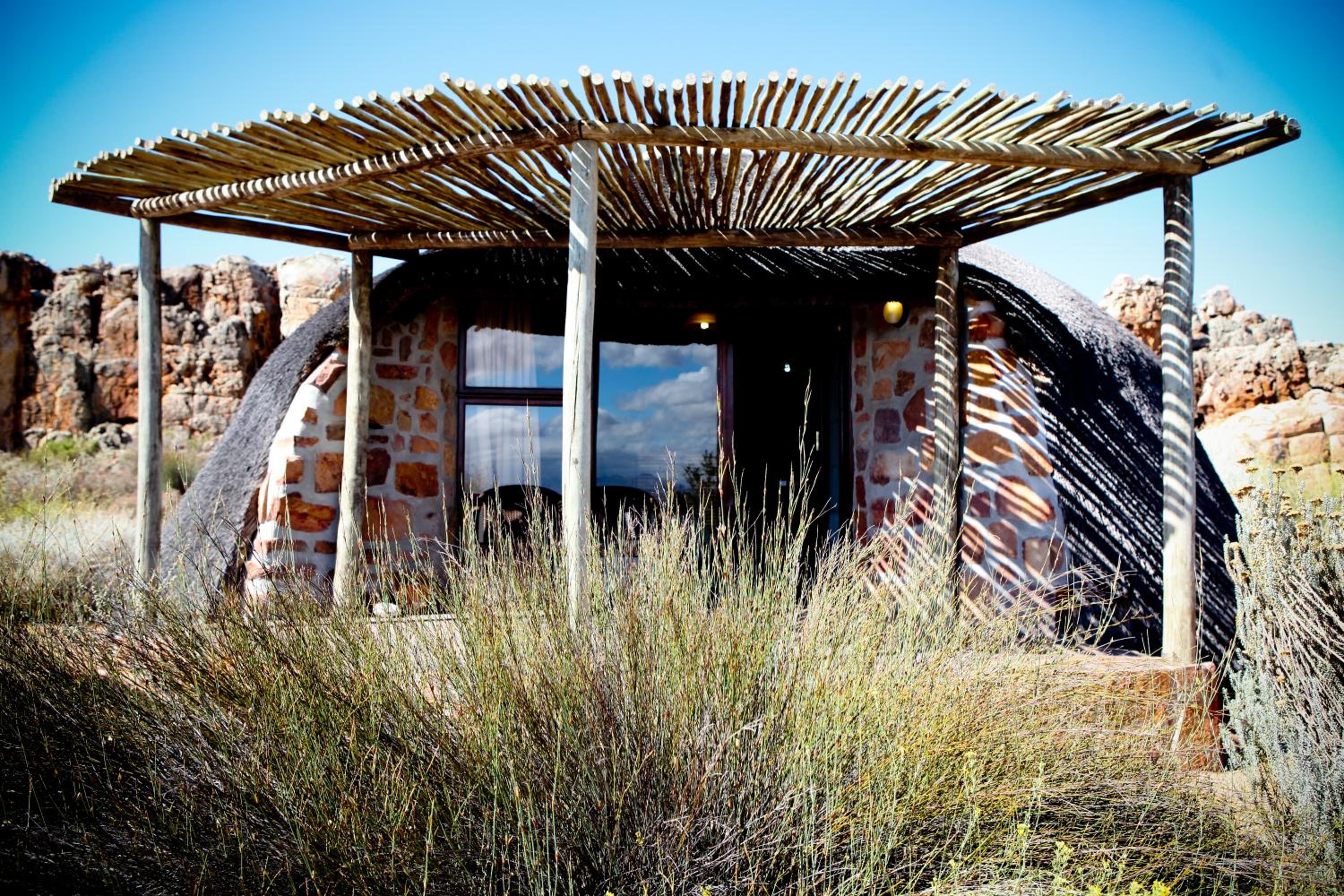 Hut Suite - Photo 9