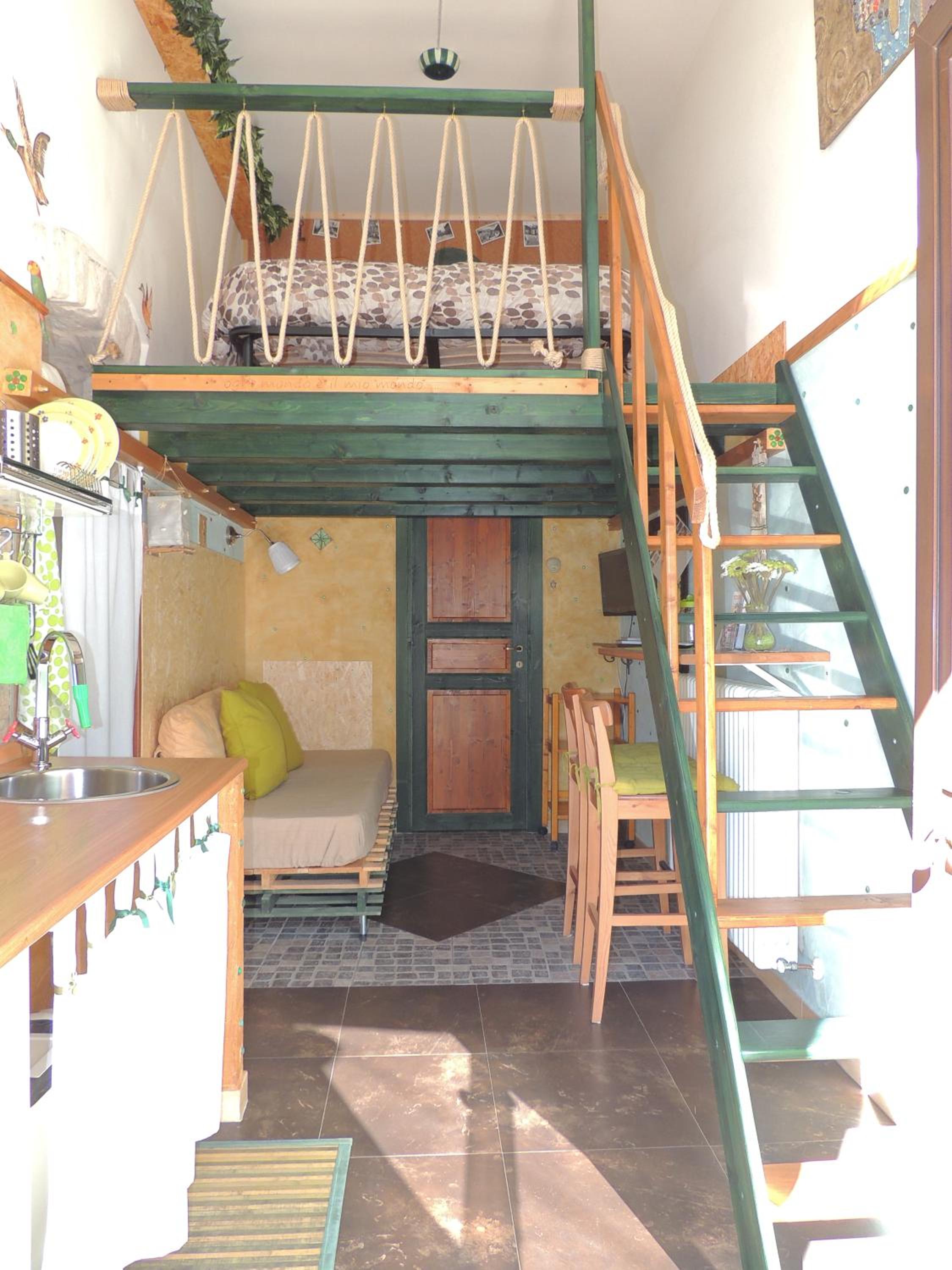 Studio - Split Level