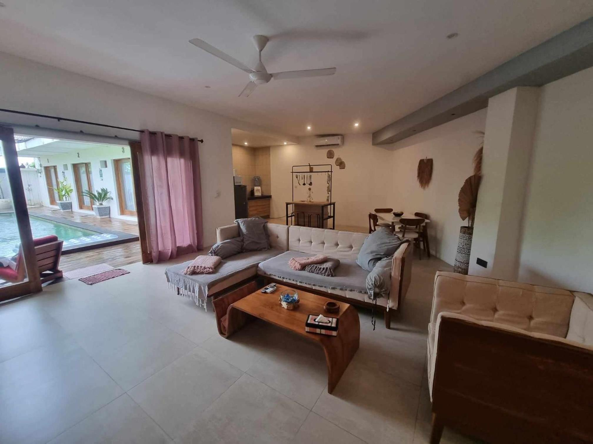 Three-Bedroom Villa photo 1
