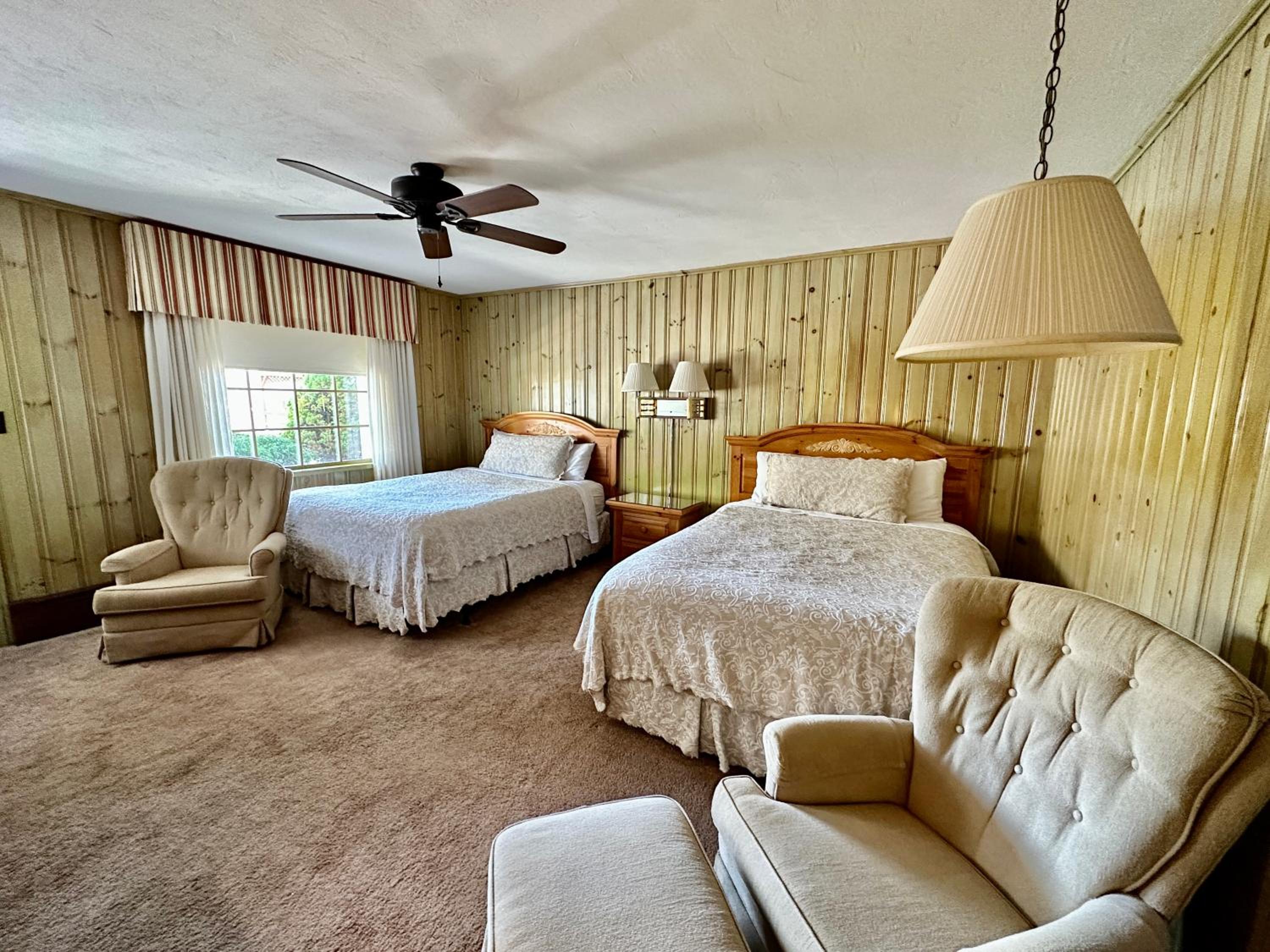 Standard Queen Room with Two Queen Beds - Photo 1