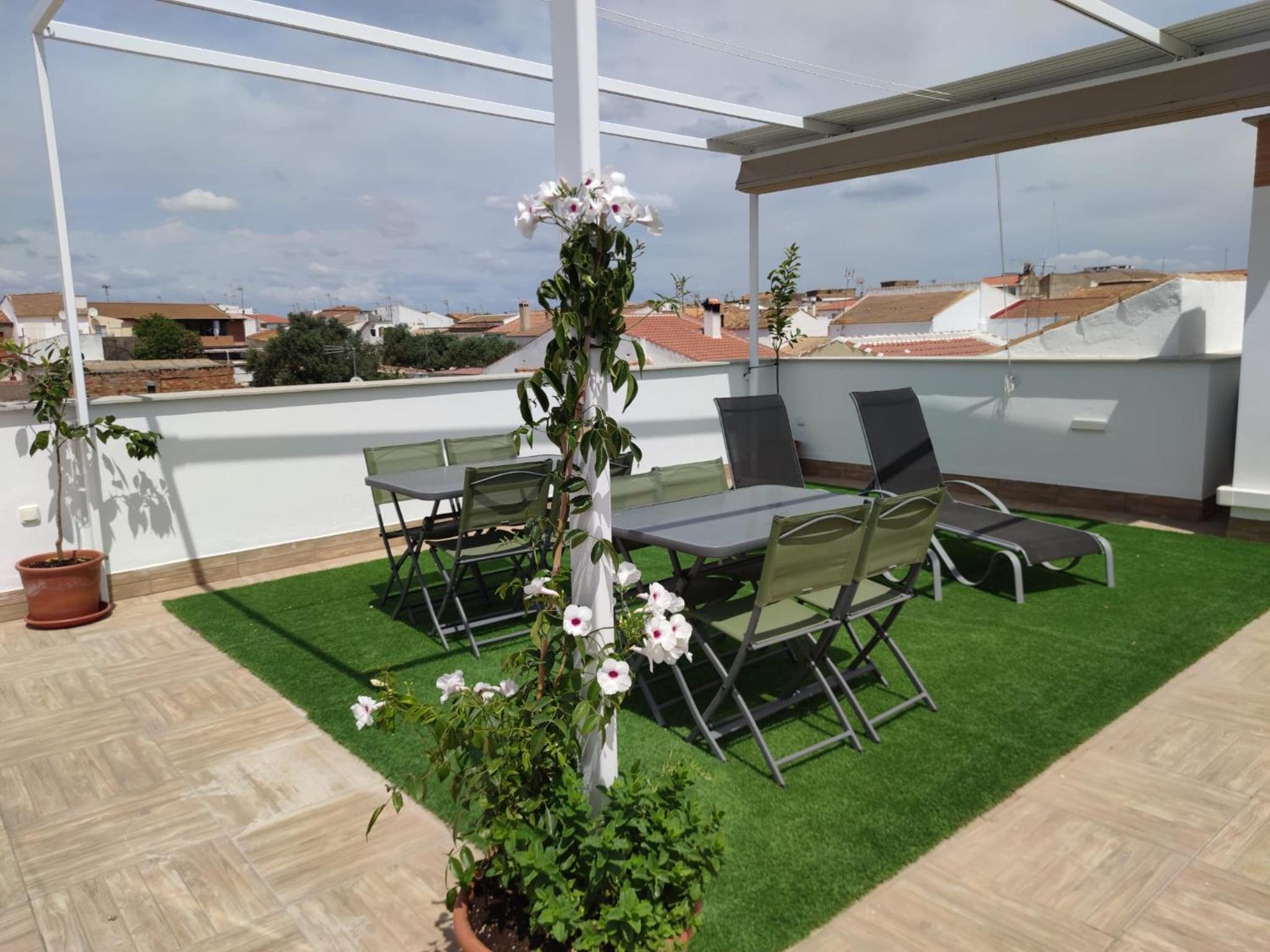 One-Bedroom Apartment with Terrace photo 2