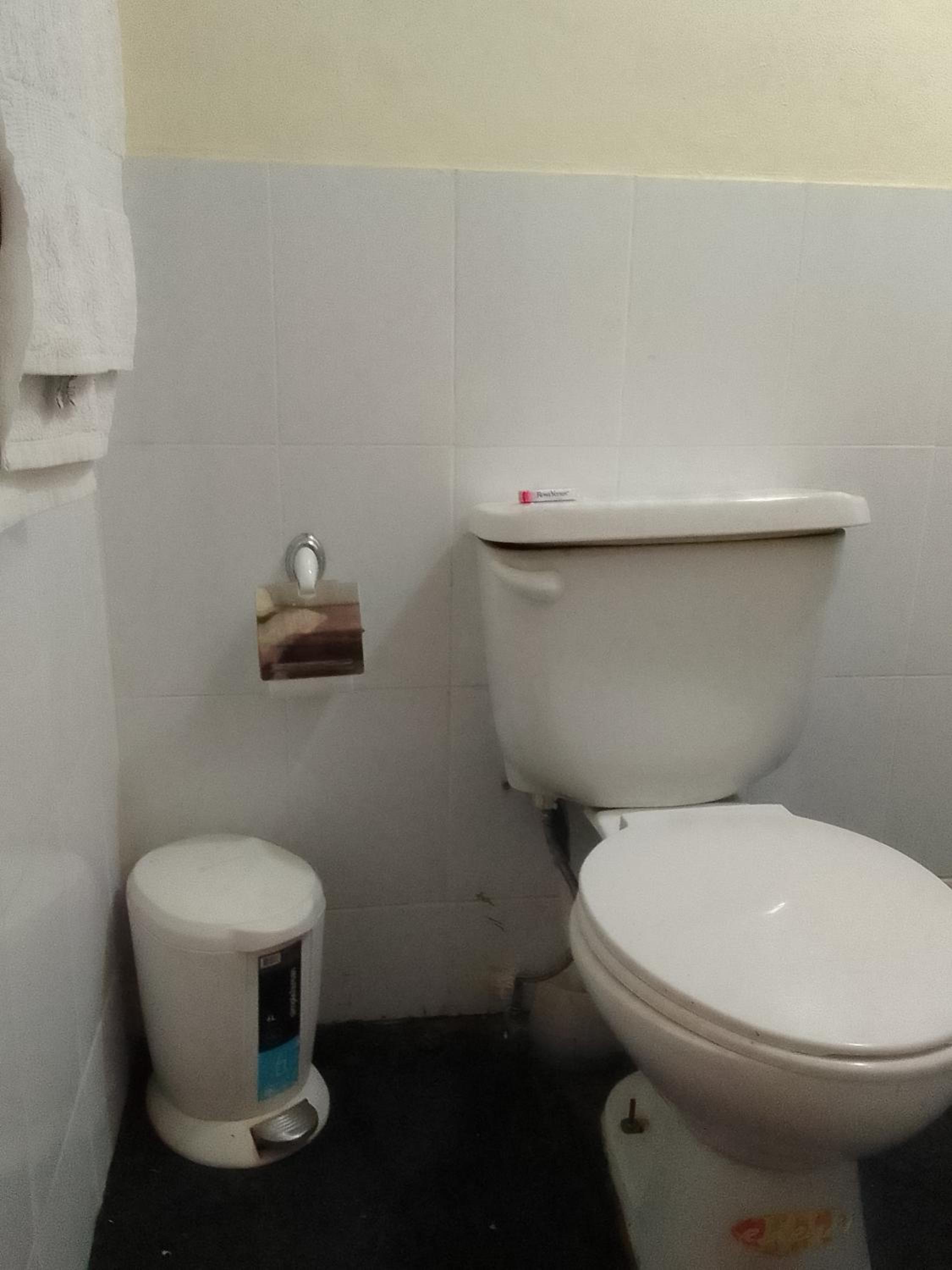Double Room with Private Bathroom photo 2