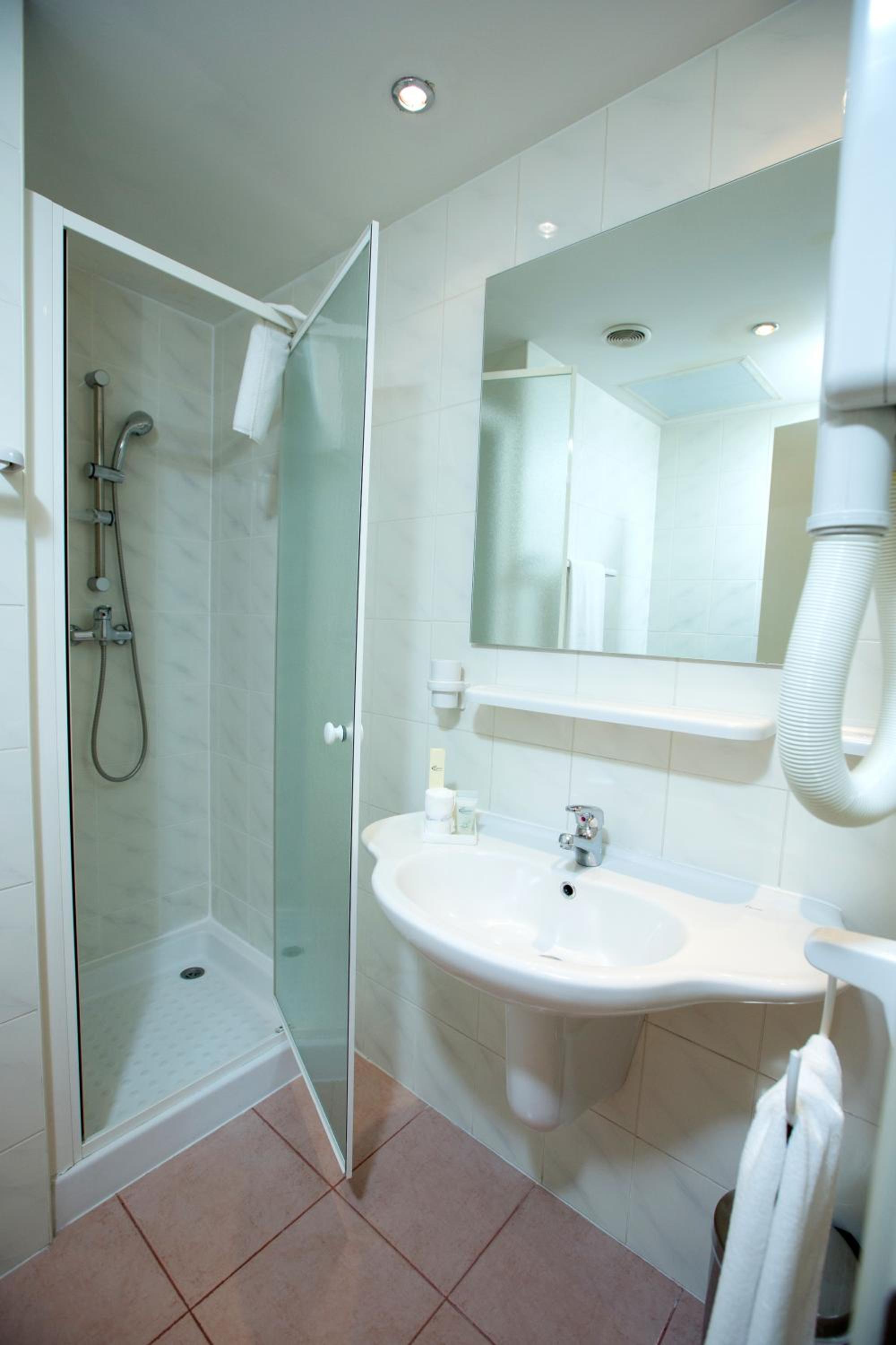 Standard Single Room photo 3