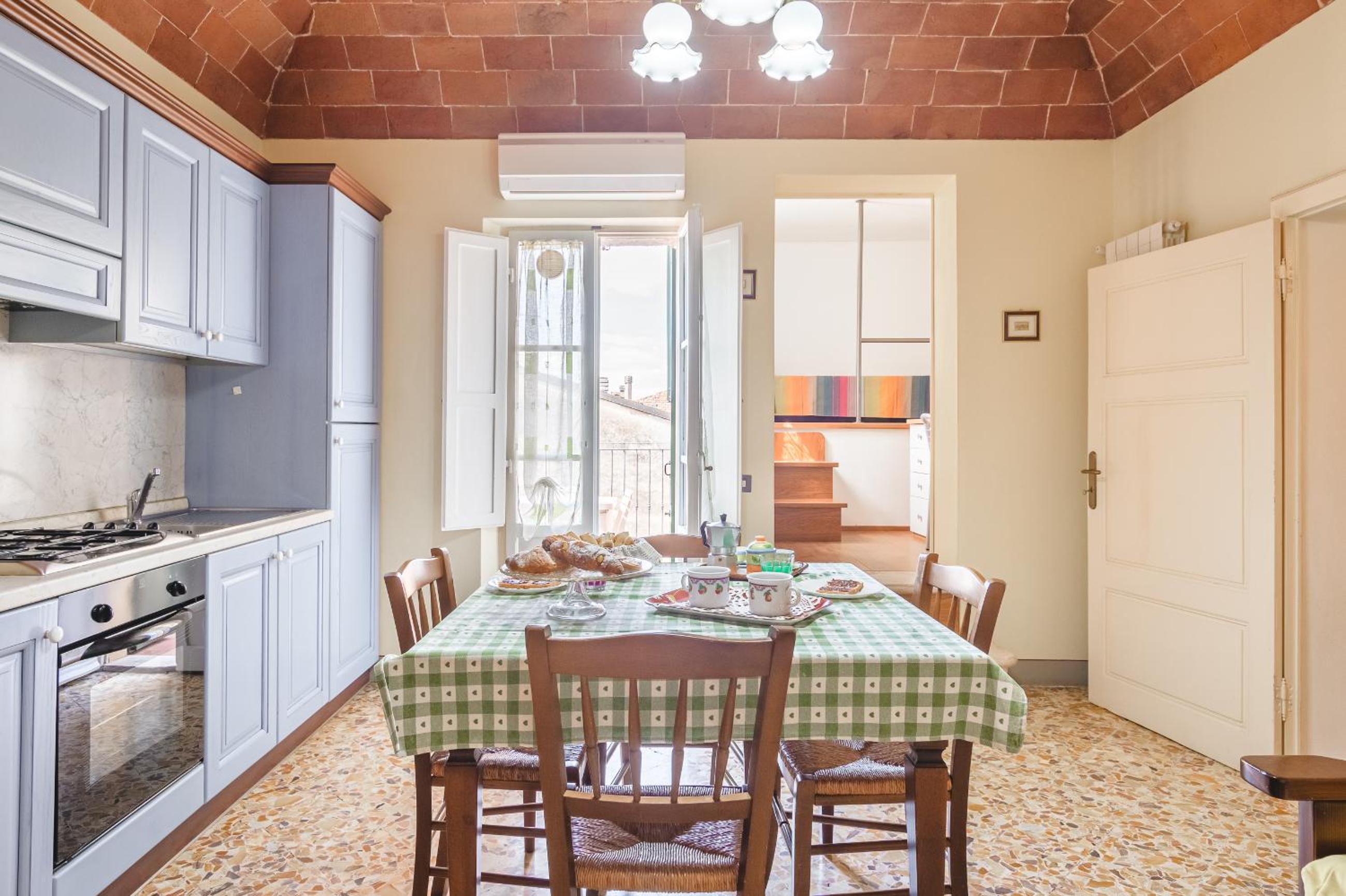 Two-Bedroom Apartment with Terrace photo 2