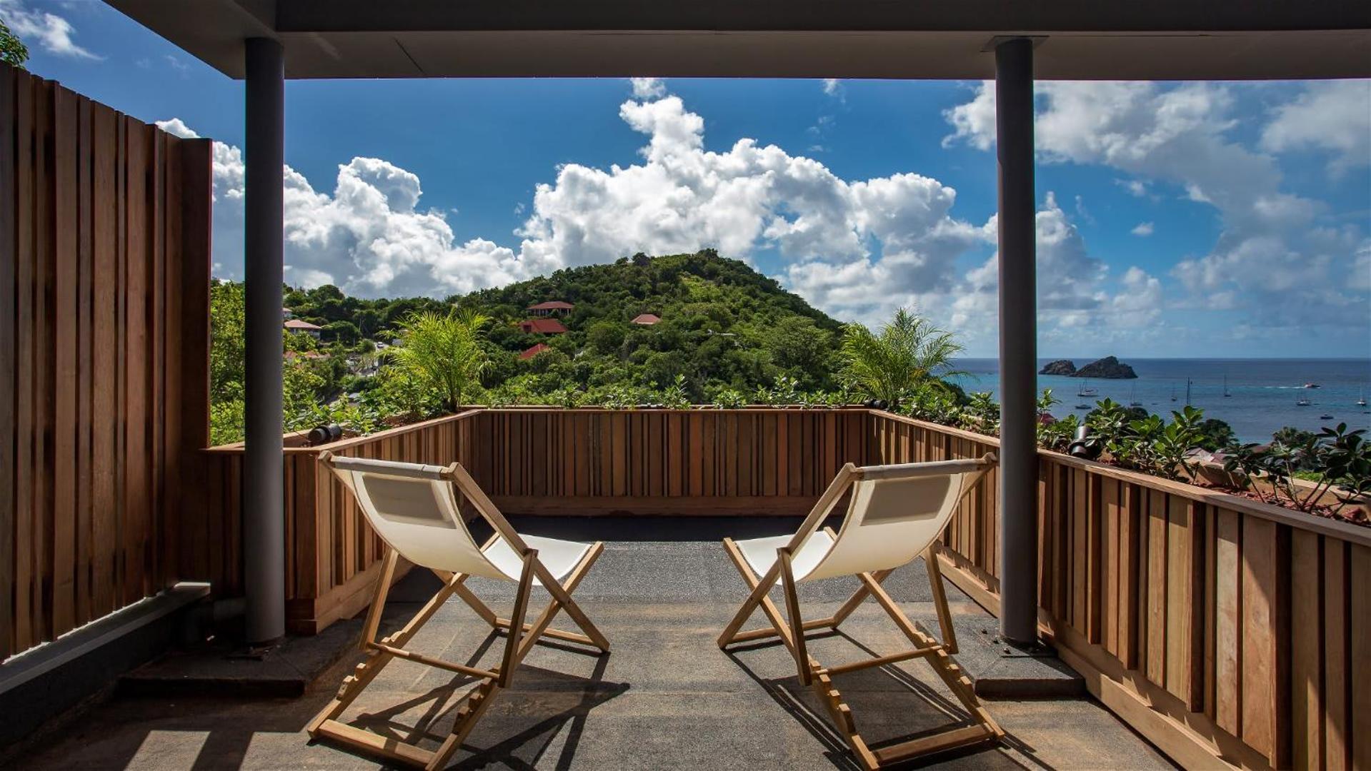 Three-Bedroom Villa photo 2
