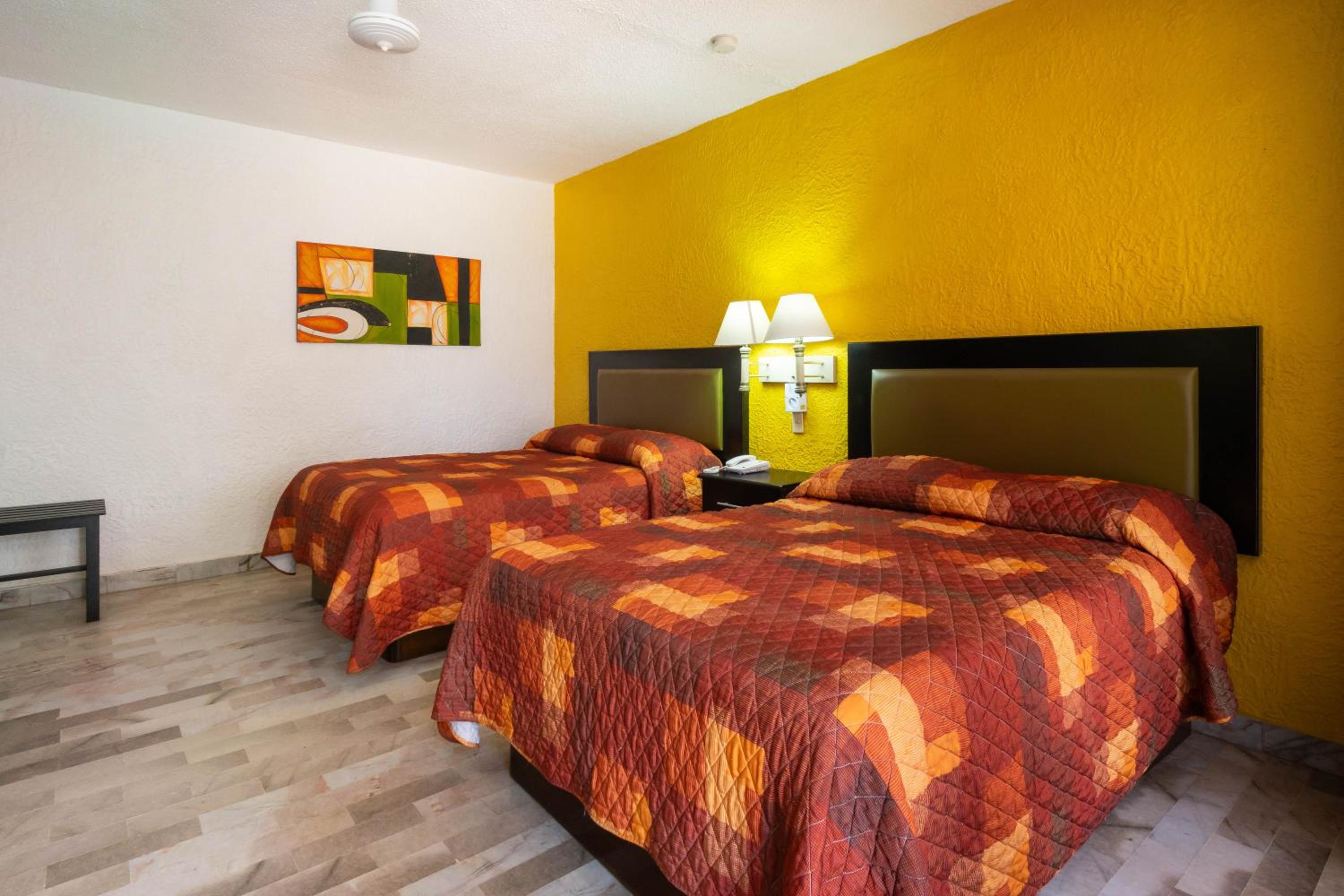 Standard Double Room - Photo 1