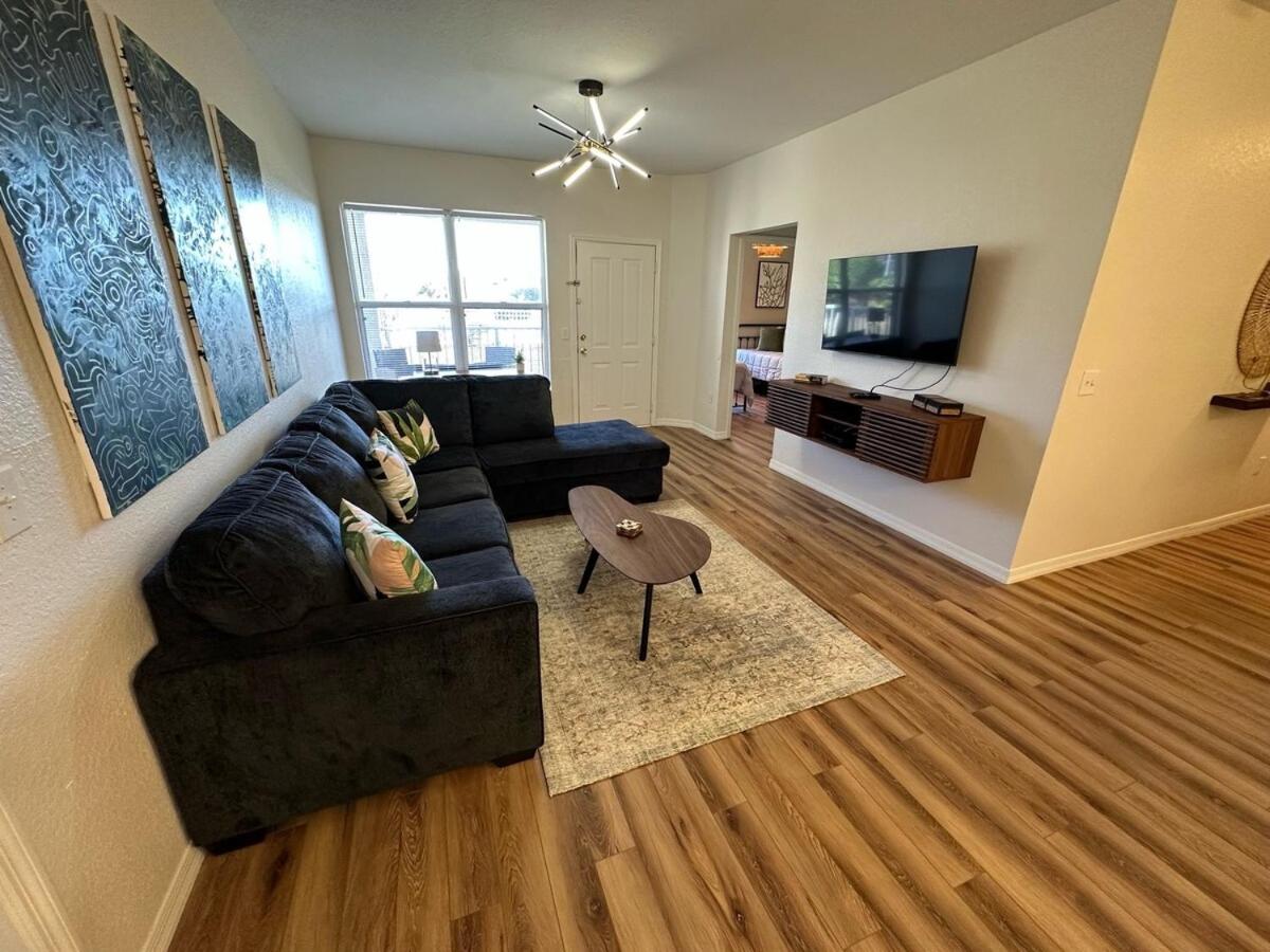 Apartment photo 1