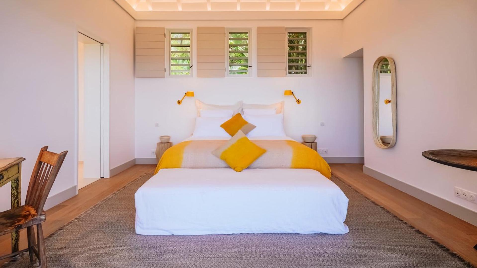 Three-Bedroom Villa photo 3