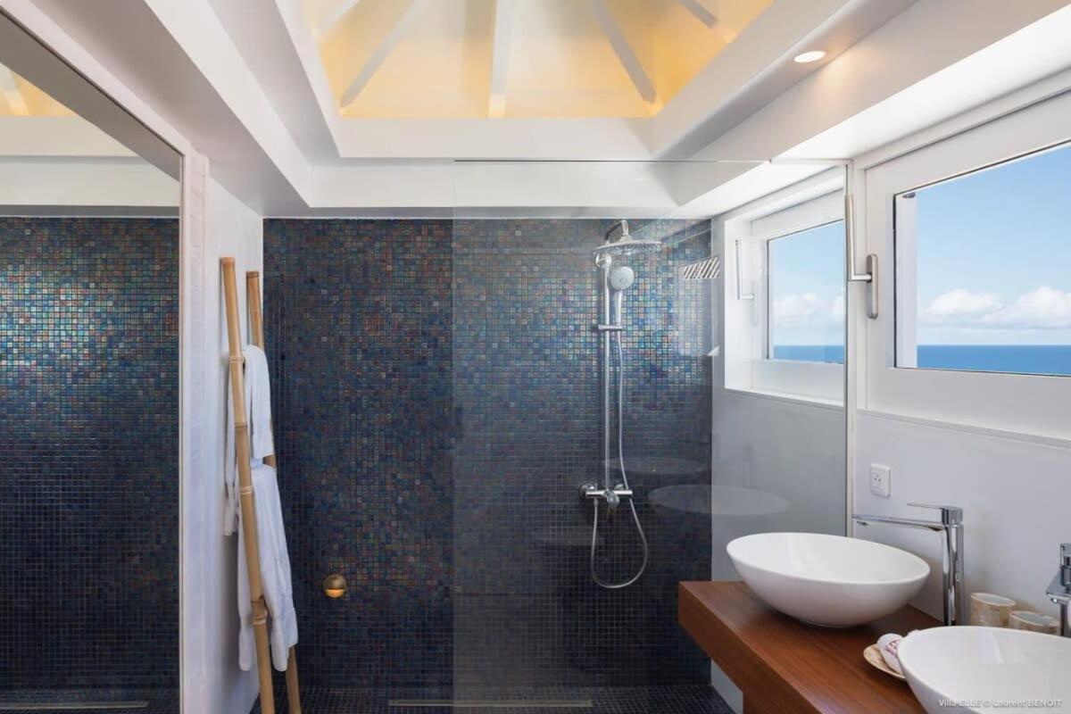Four-Bedroom Villa photo 3