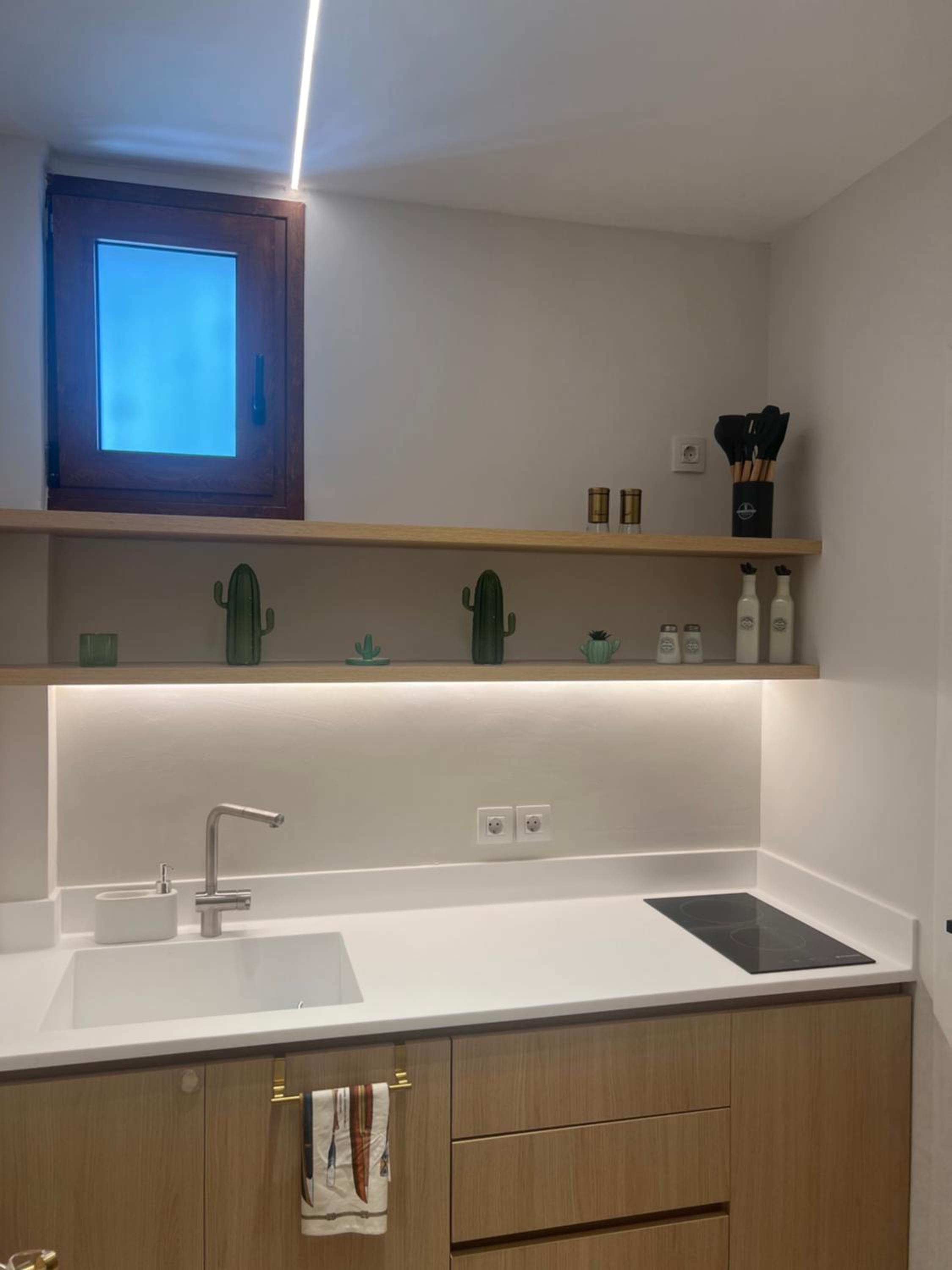 Two-Bedroom House photo 2
