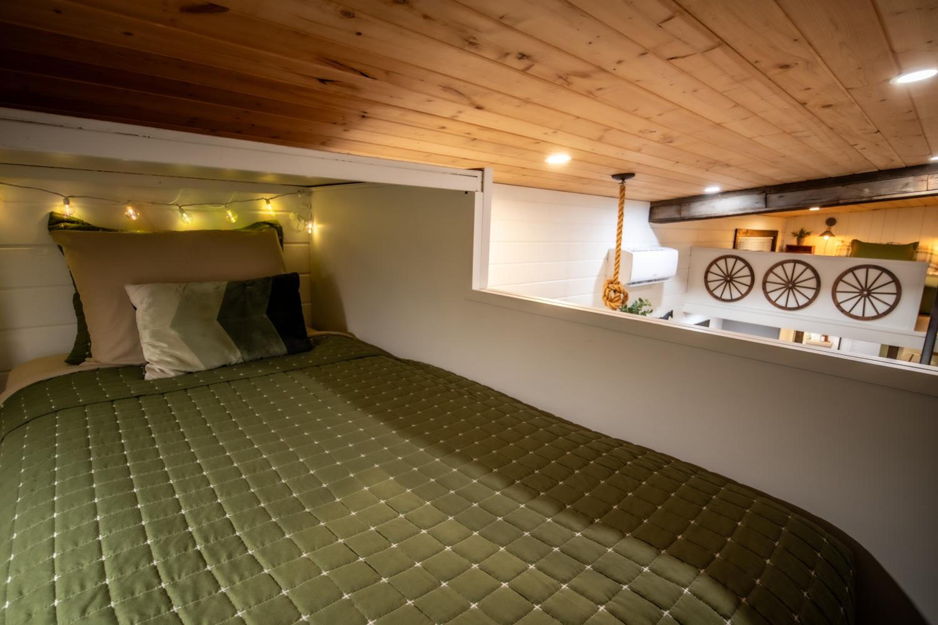 Two-Bedroom House photo 3