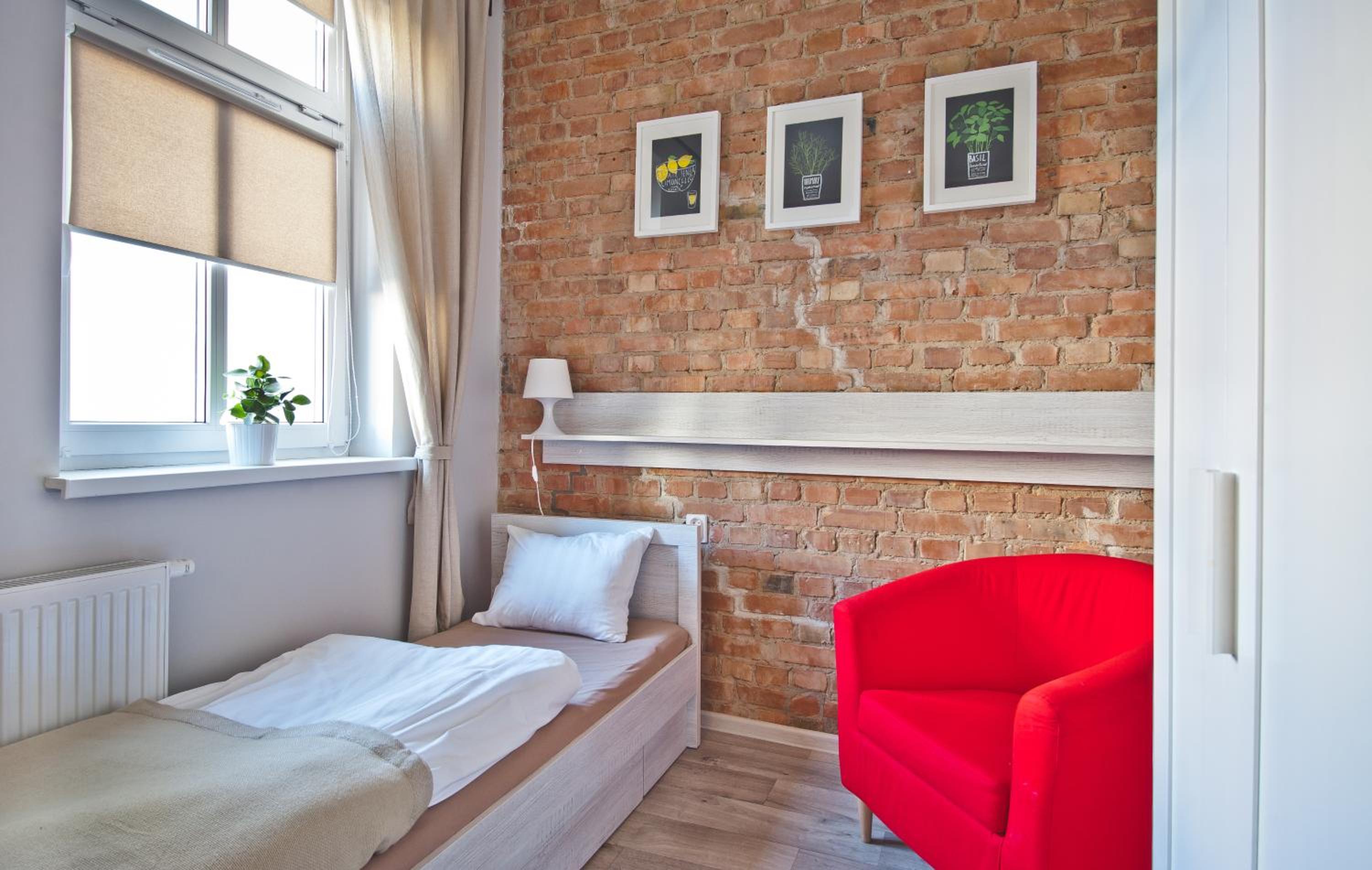 Single Room photo 3