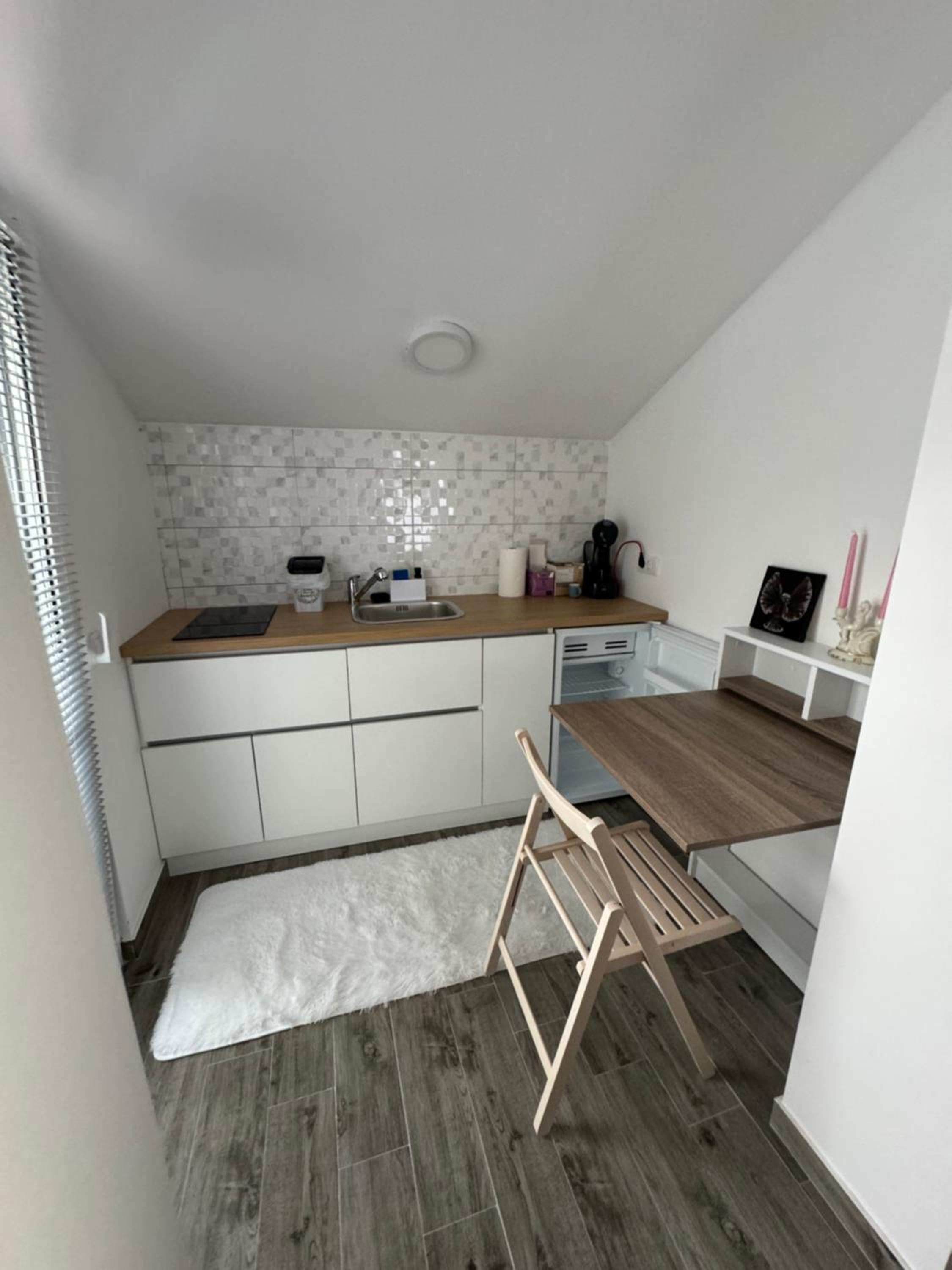 One-Bedroom House photo 3