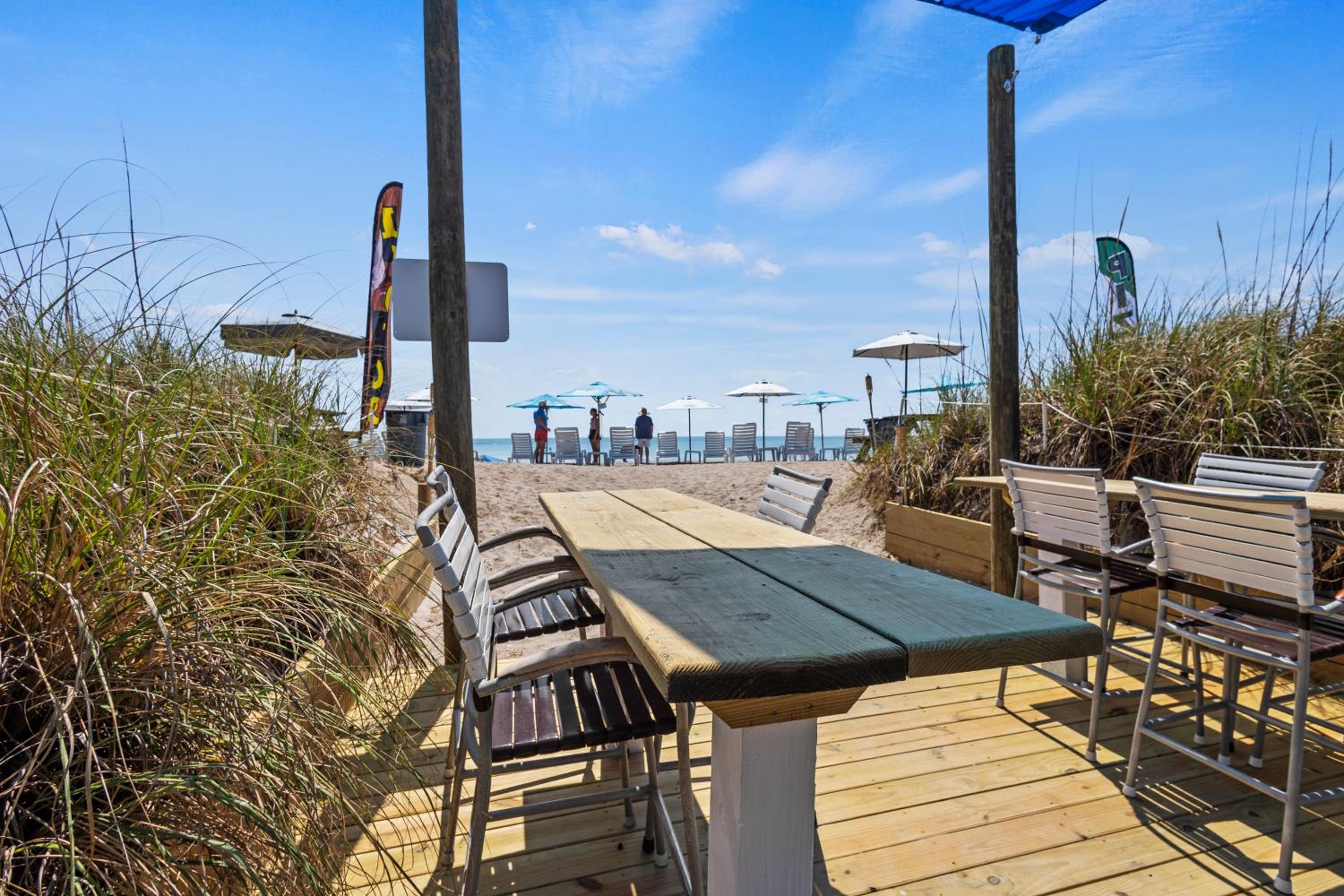 King Suite with Ocean View photo 2
