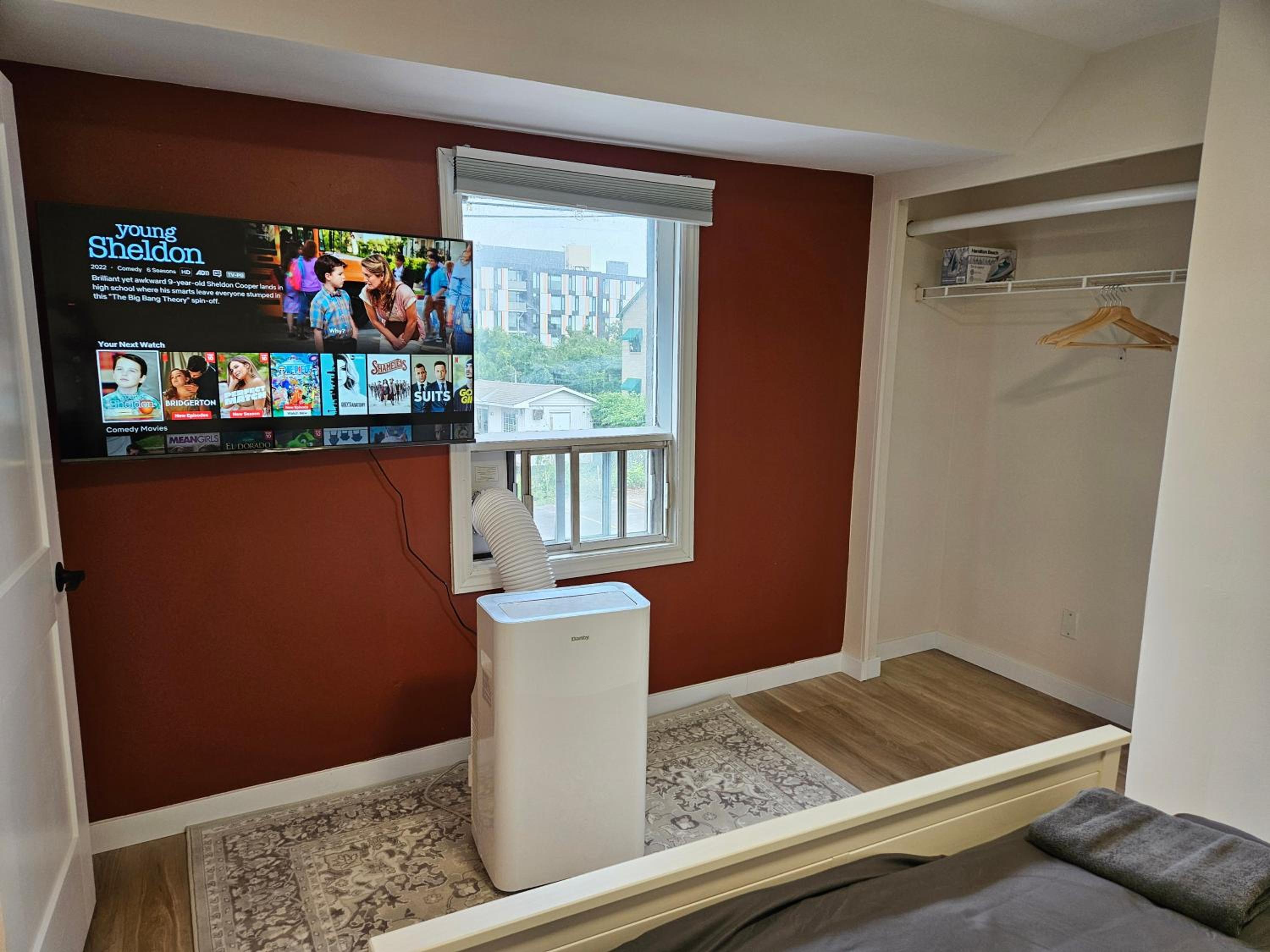 Deluxe Queen Studio 