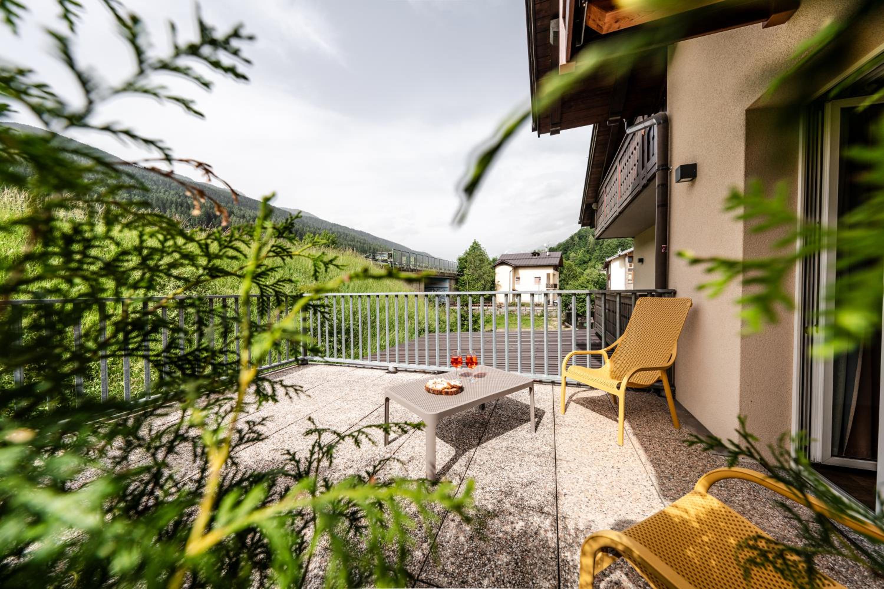 Double or Twin Room with Terrace - Photo 2