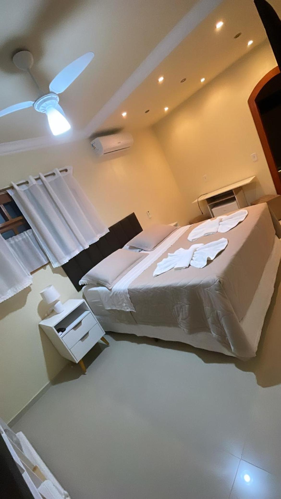 Double Room with Spa Bath - Photo 1