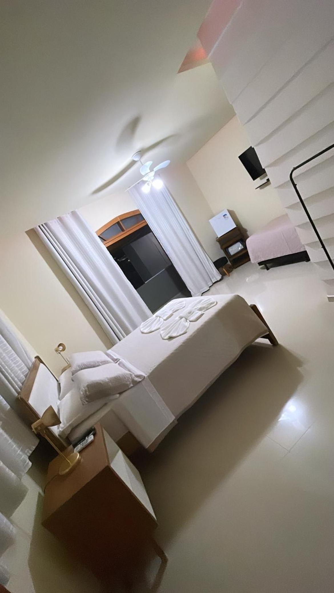 Standard Triple Room - Photo 12