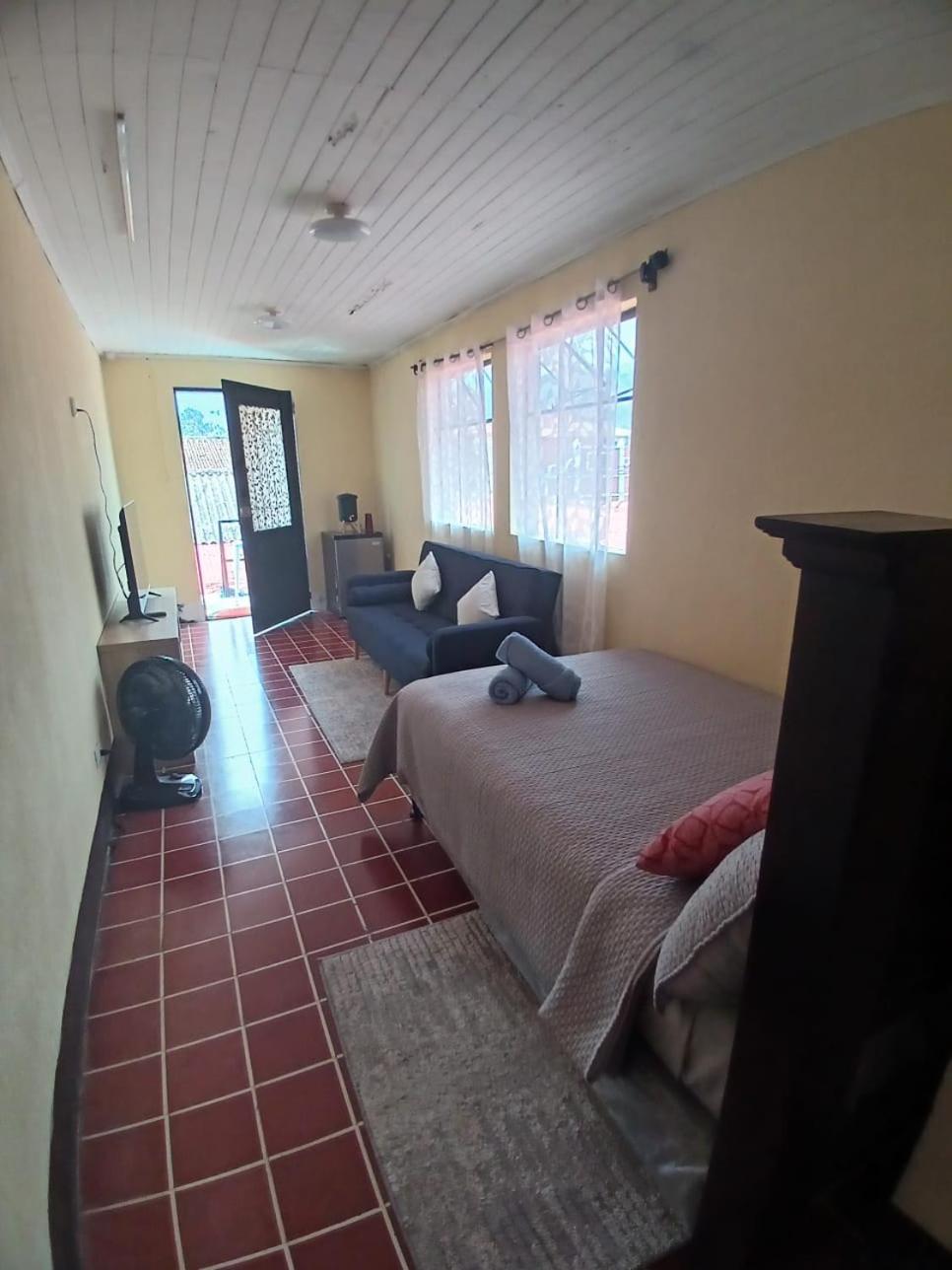 Apartment photo 1