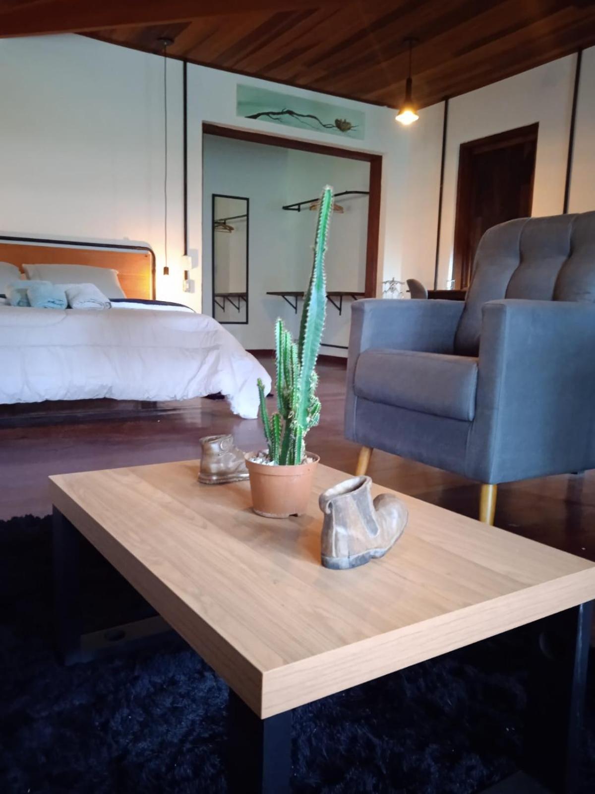 One-Bedroom Suite photo 2