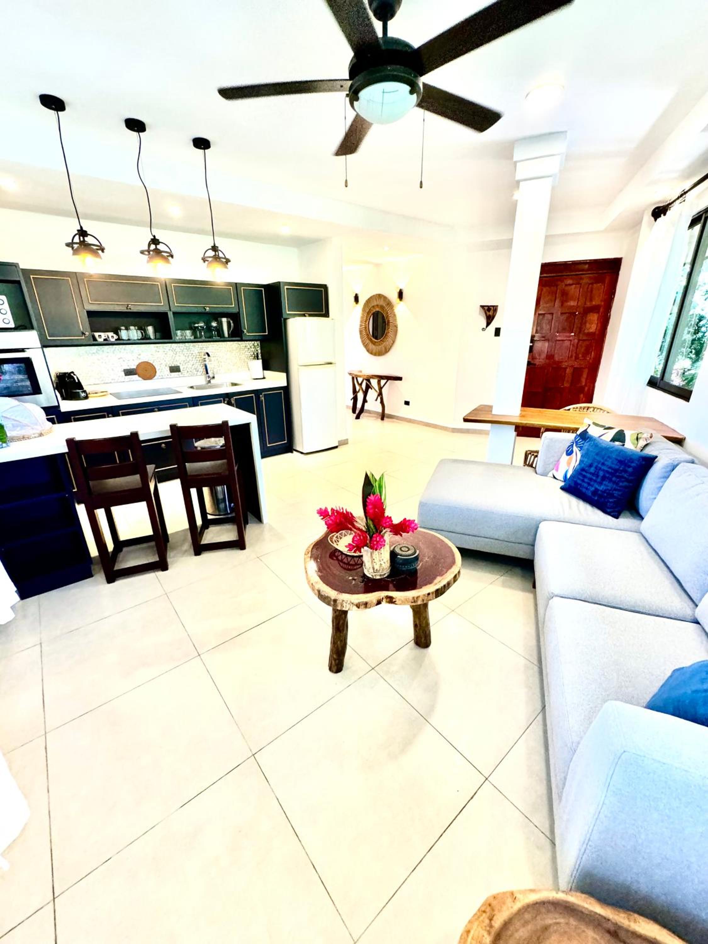 Superior King Suite photo 3