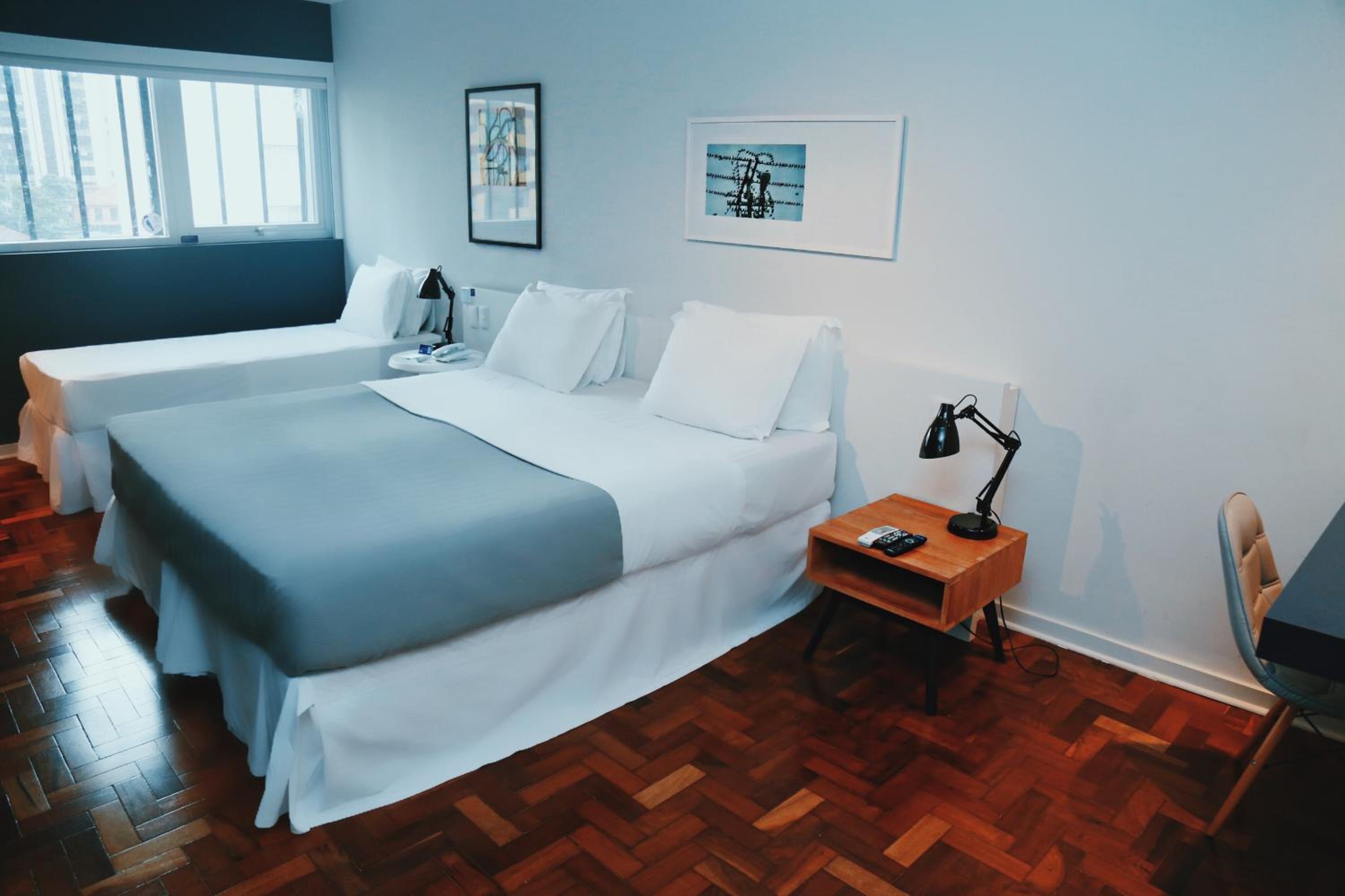 Superior Triple Room thumbnail 5