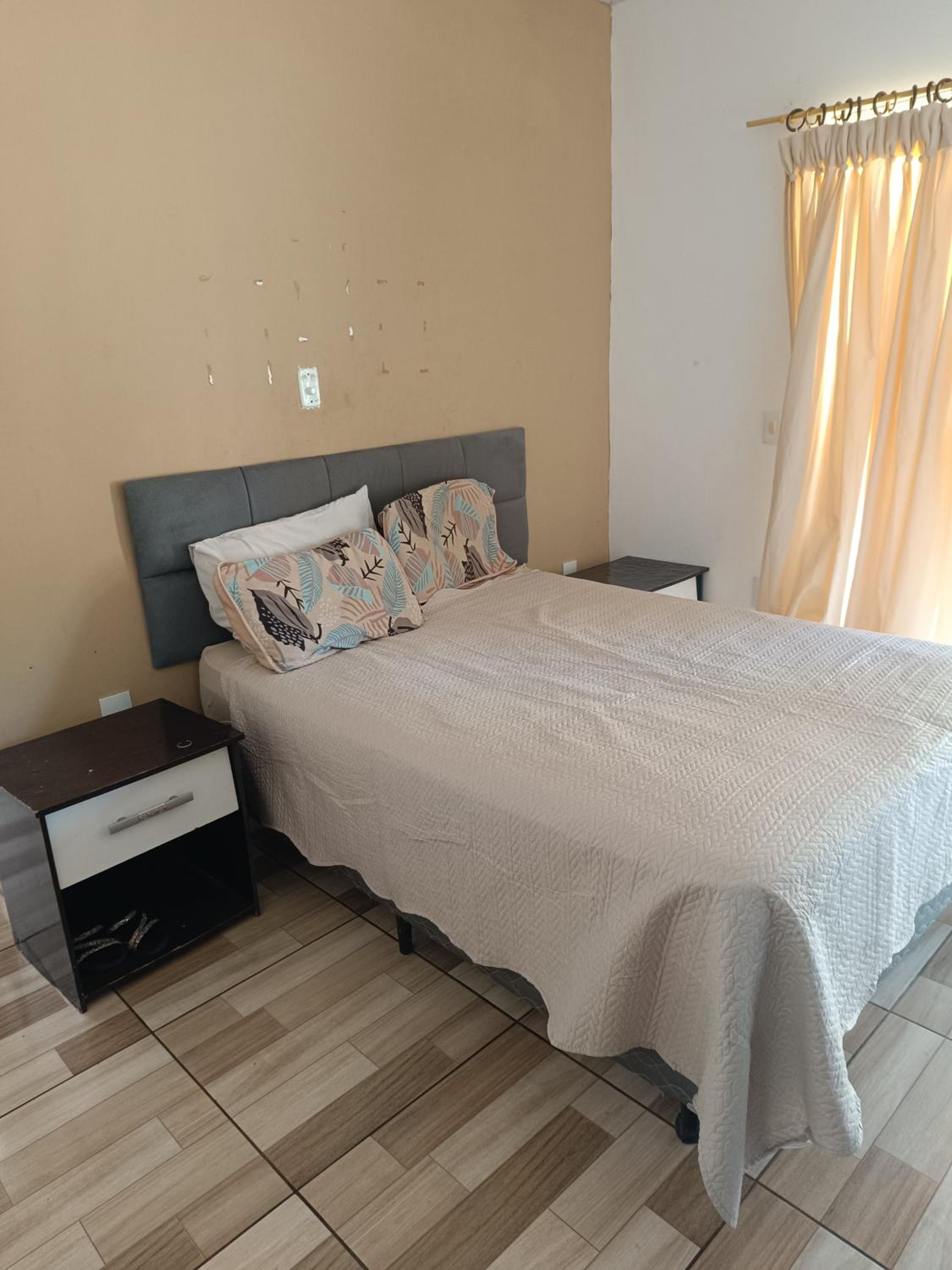 Two-Bedroom House photo 2