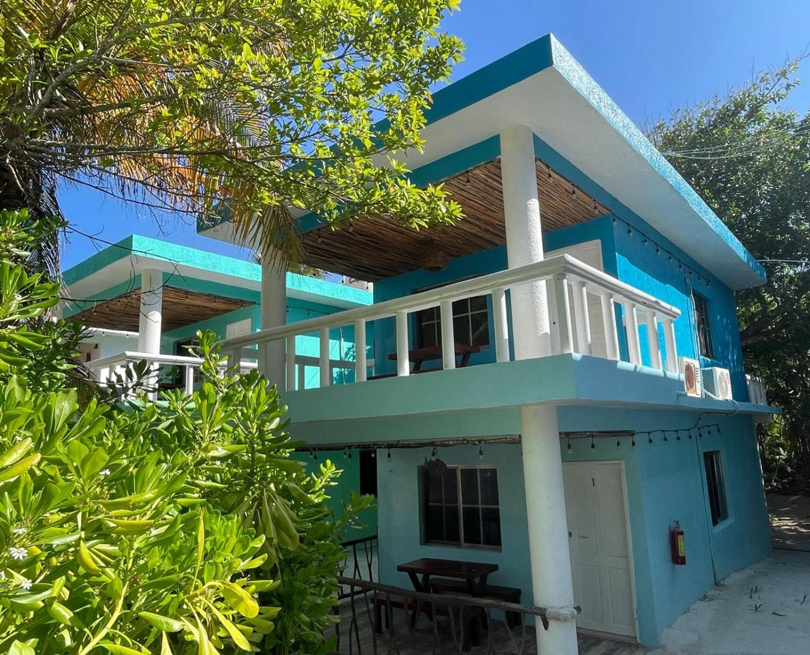 Villa with Garden View - Photo 4