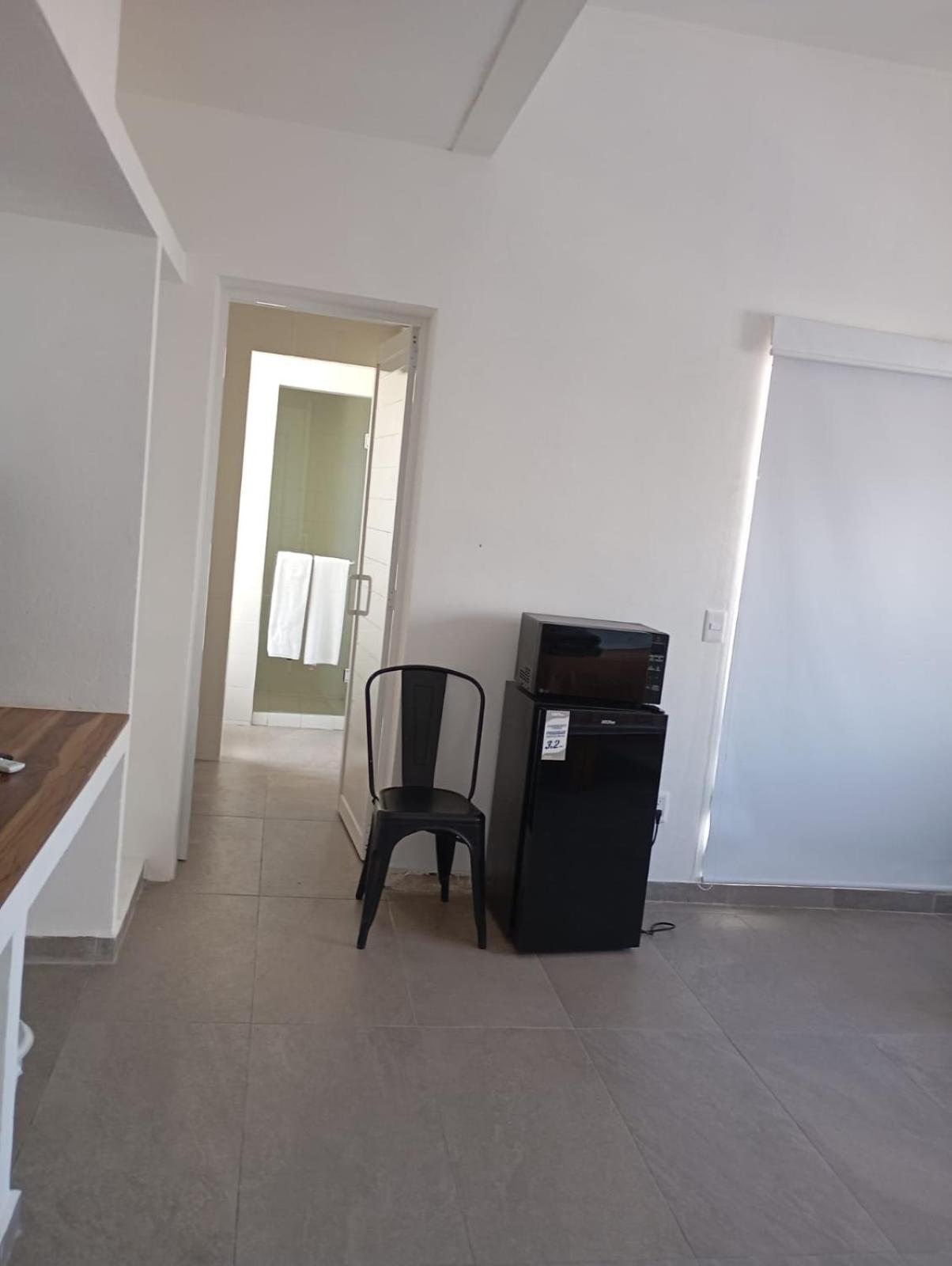Deluxe One-Bedroom Apartment - Photo 7