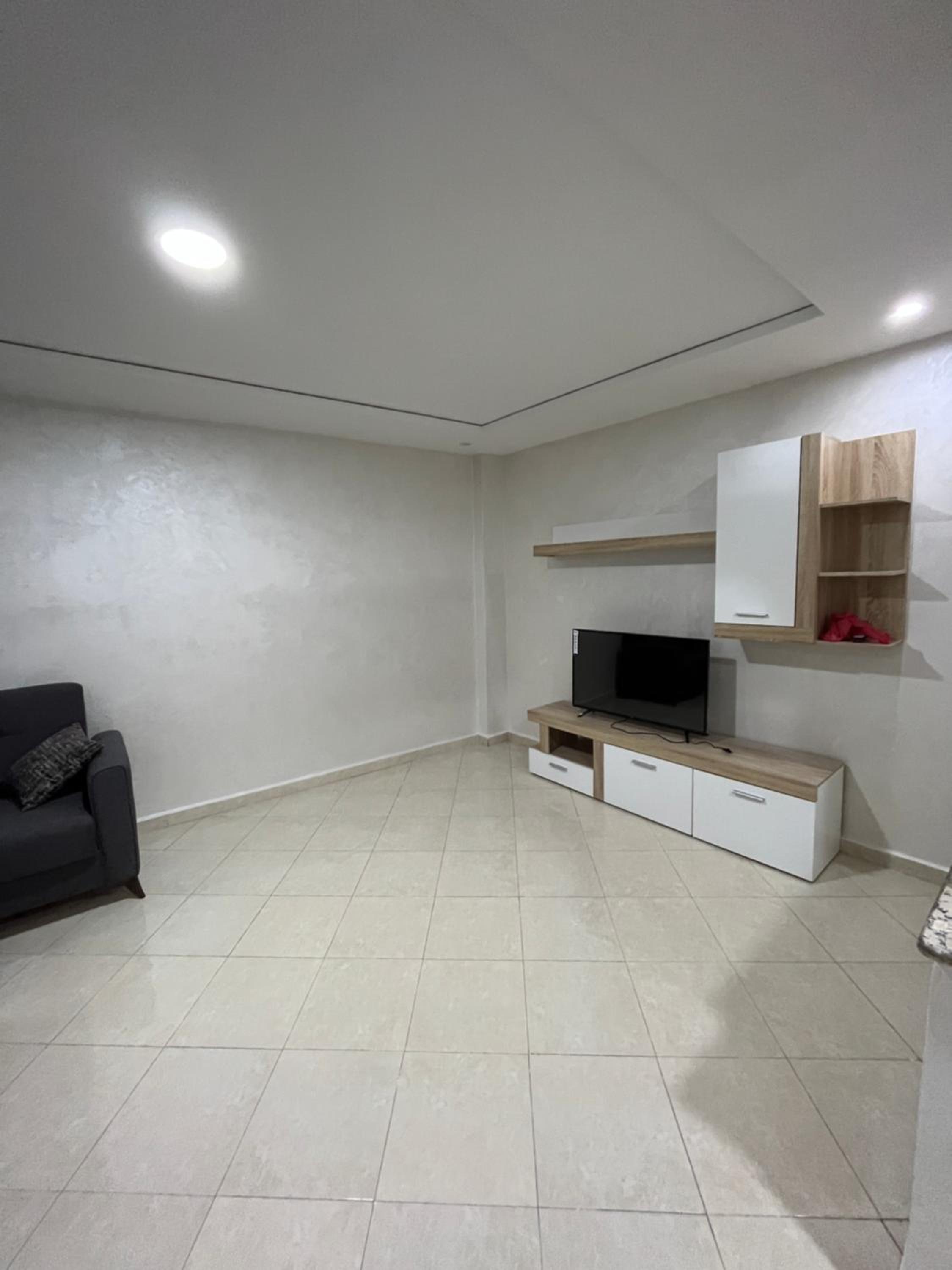 Three-Bedroom Apartment photo 3