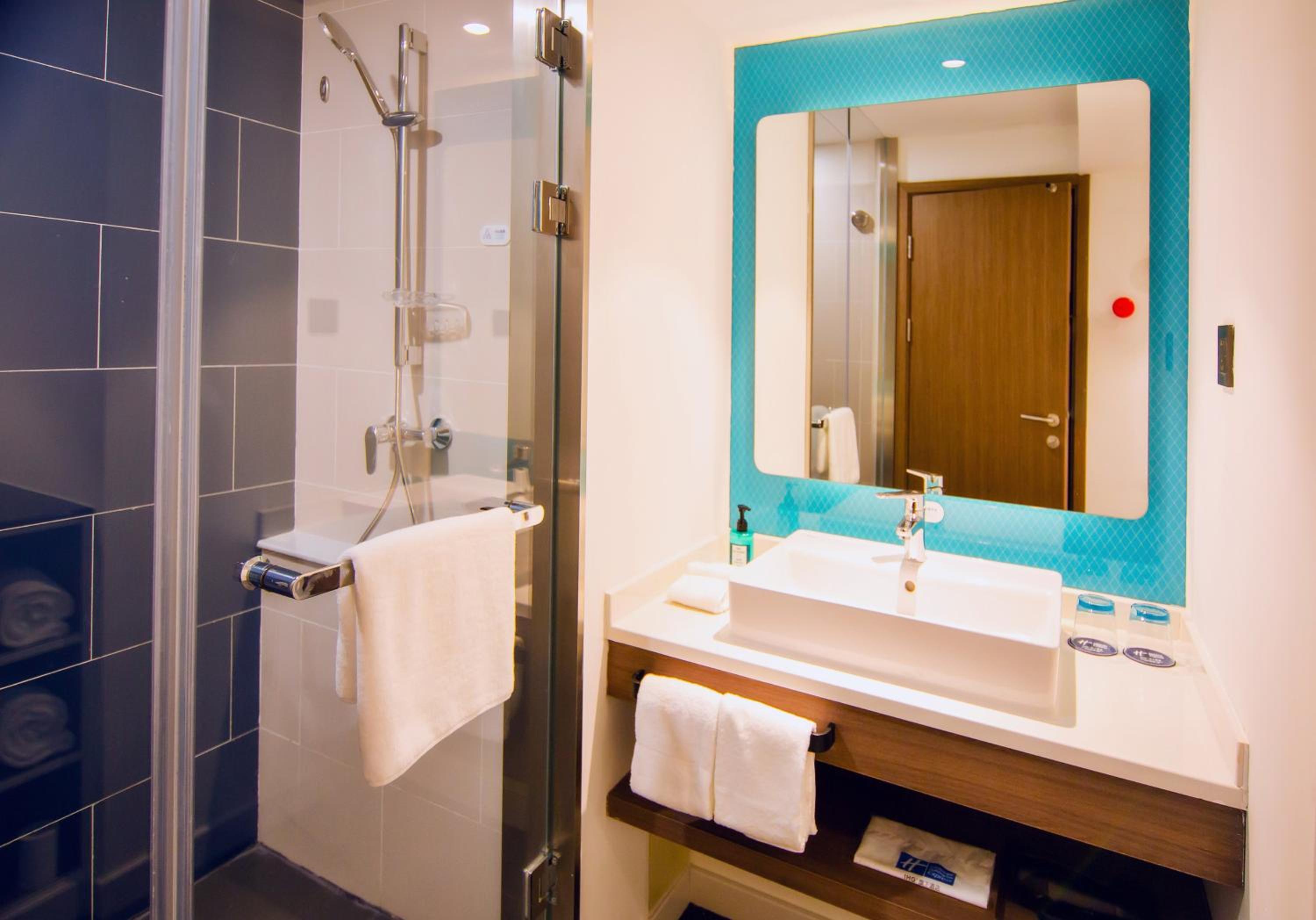 King Suite - Photo 5