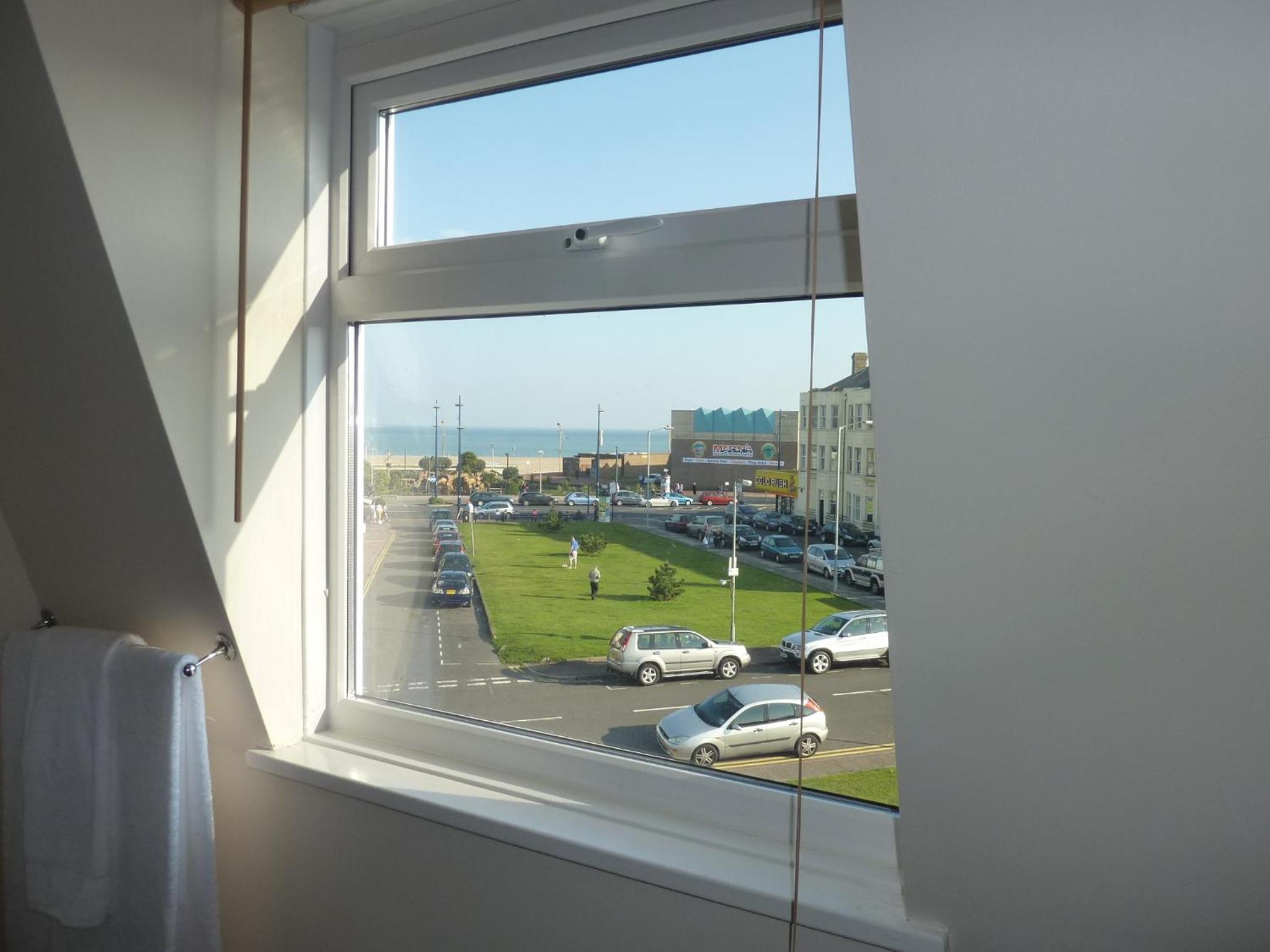 Double Room with Private External Bathroom photo 2
