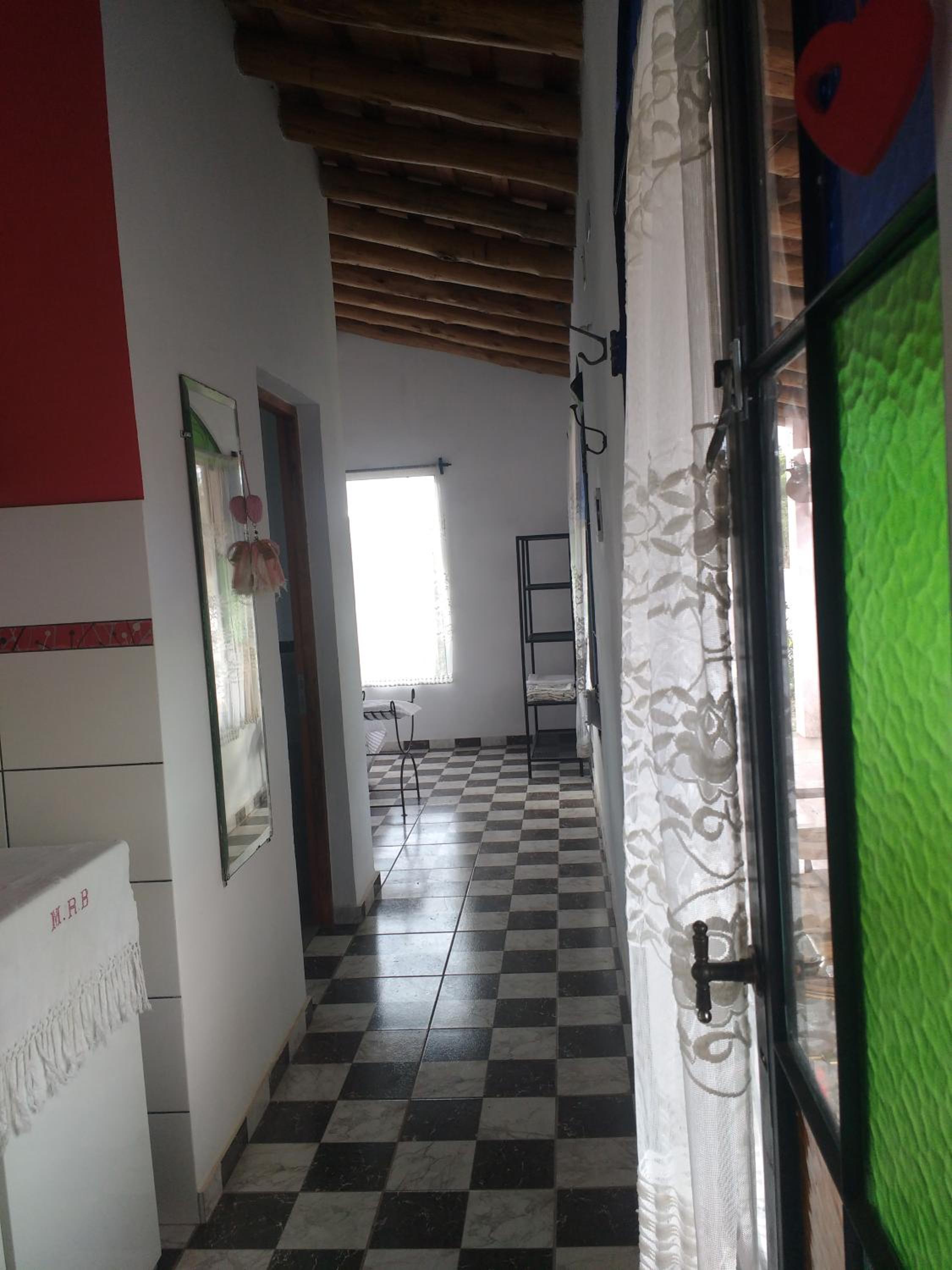 One-Bedroom House photo 1