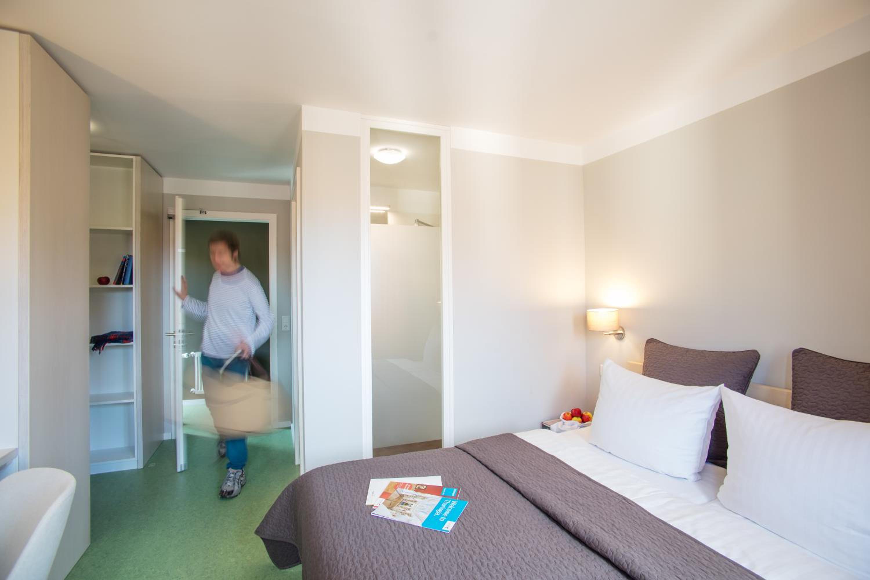 Double Room with Private Bathroom - Photo 5