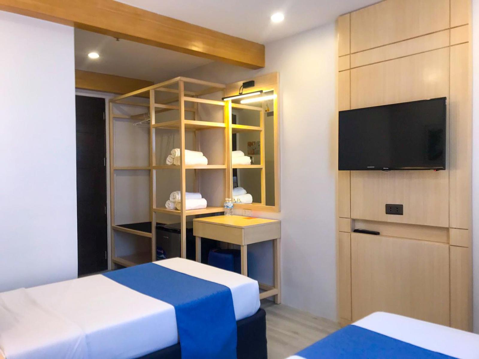 Deluxe Twin Room - Photo 20