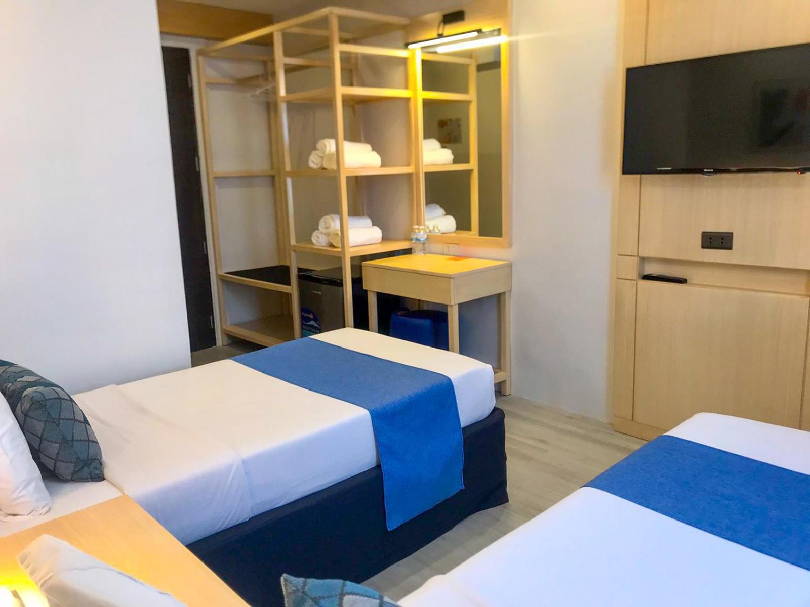 Deluxe Twin Room - Photo 21