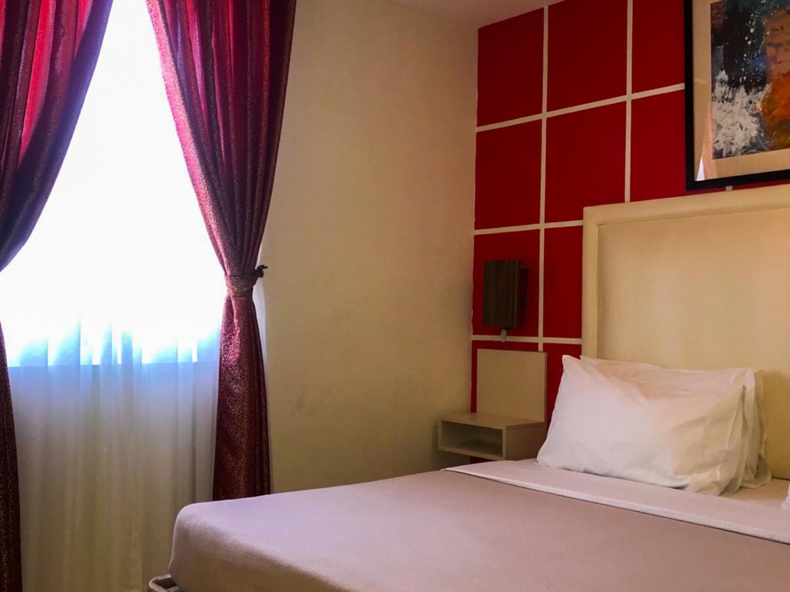 Suite - Photo 5