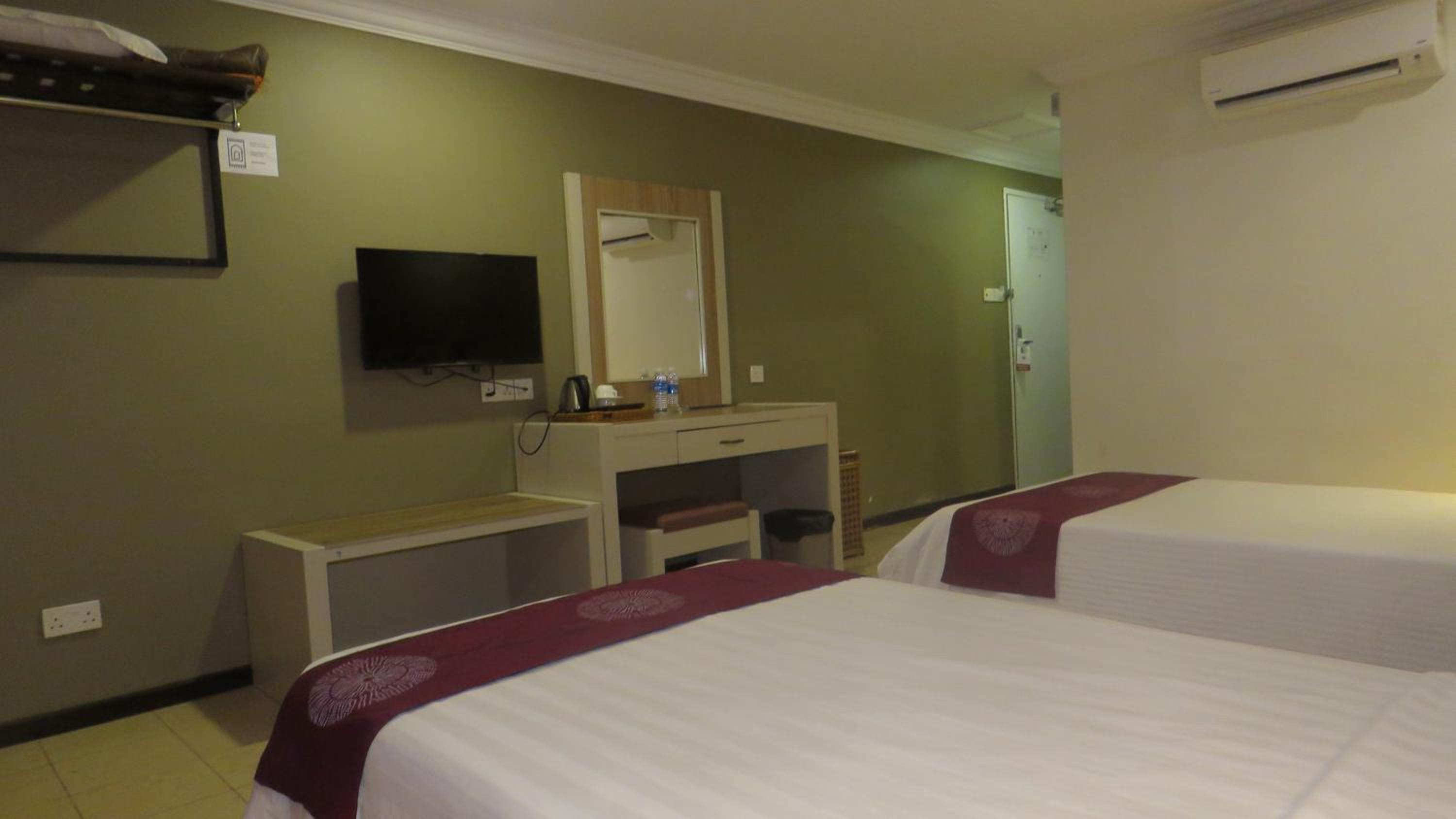 Superior Twin Room photo 2
