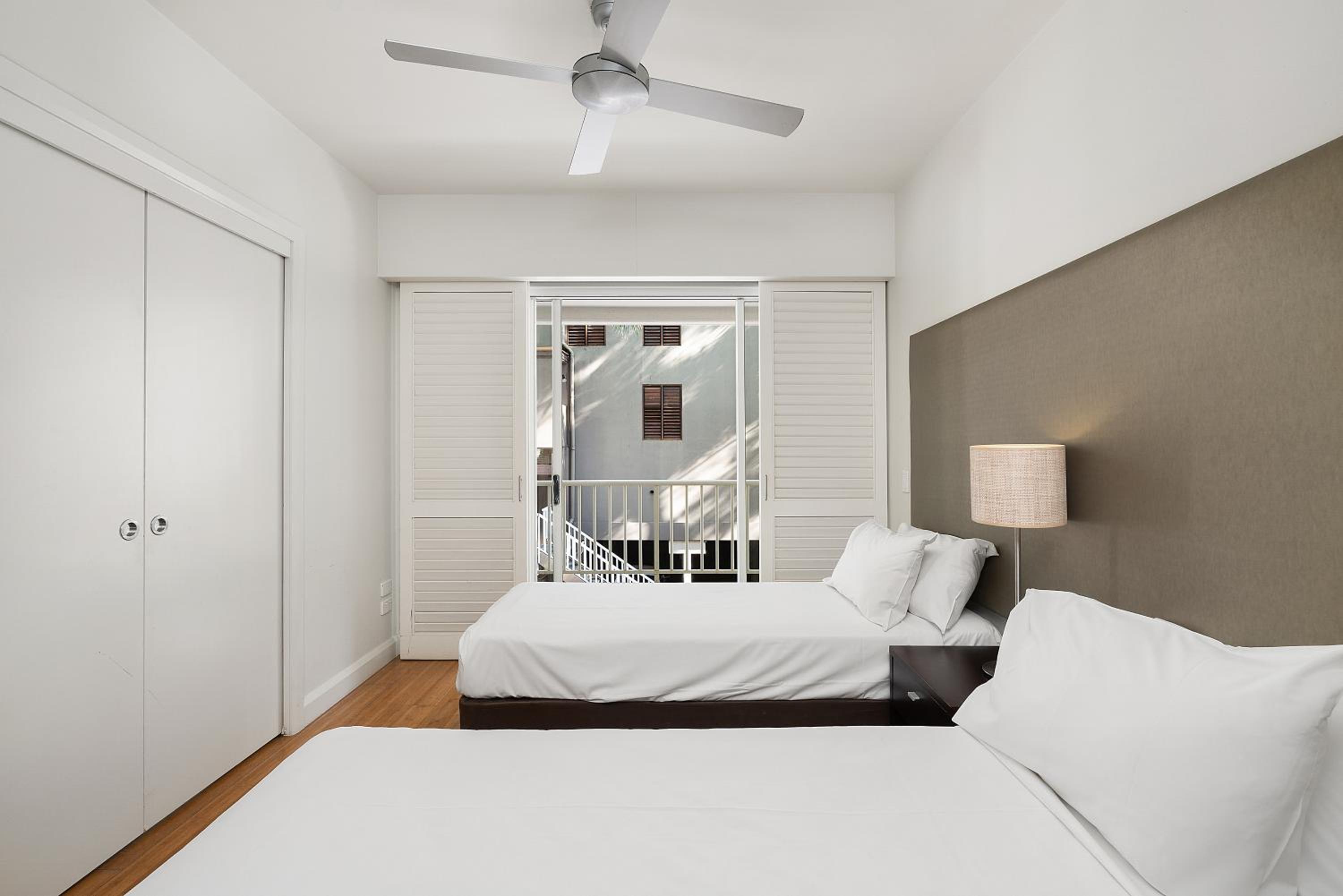 Three Bedroom Apartment 2123/4