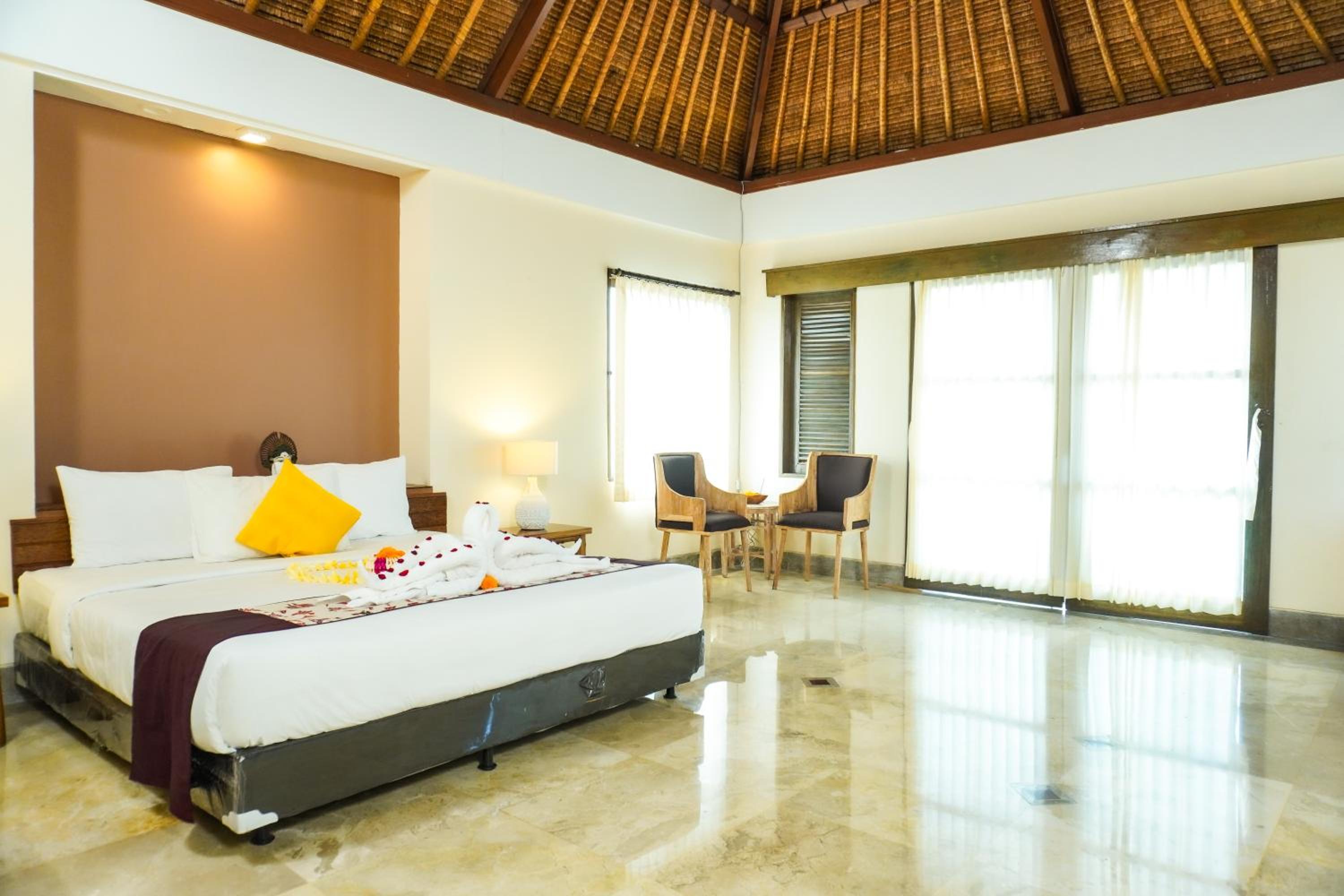 Villa with Private Pool photo 1
