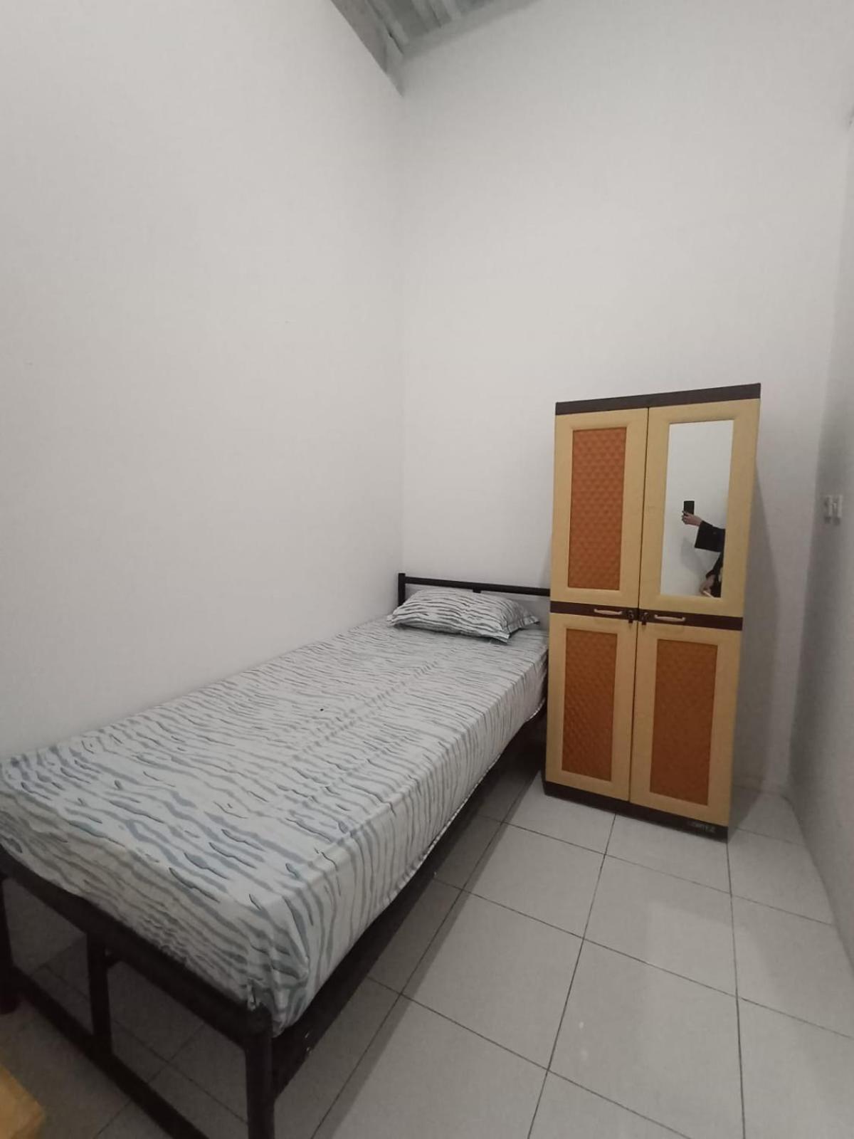 Budget Single Room photo 1