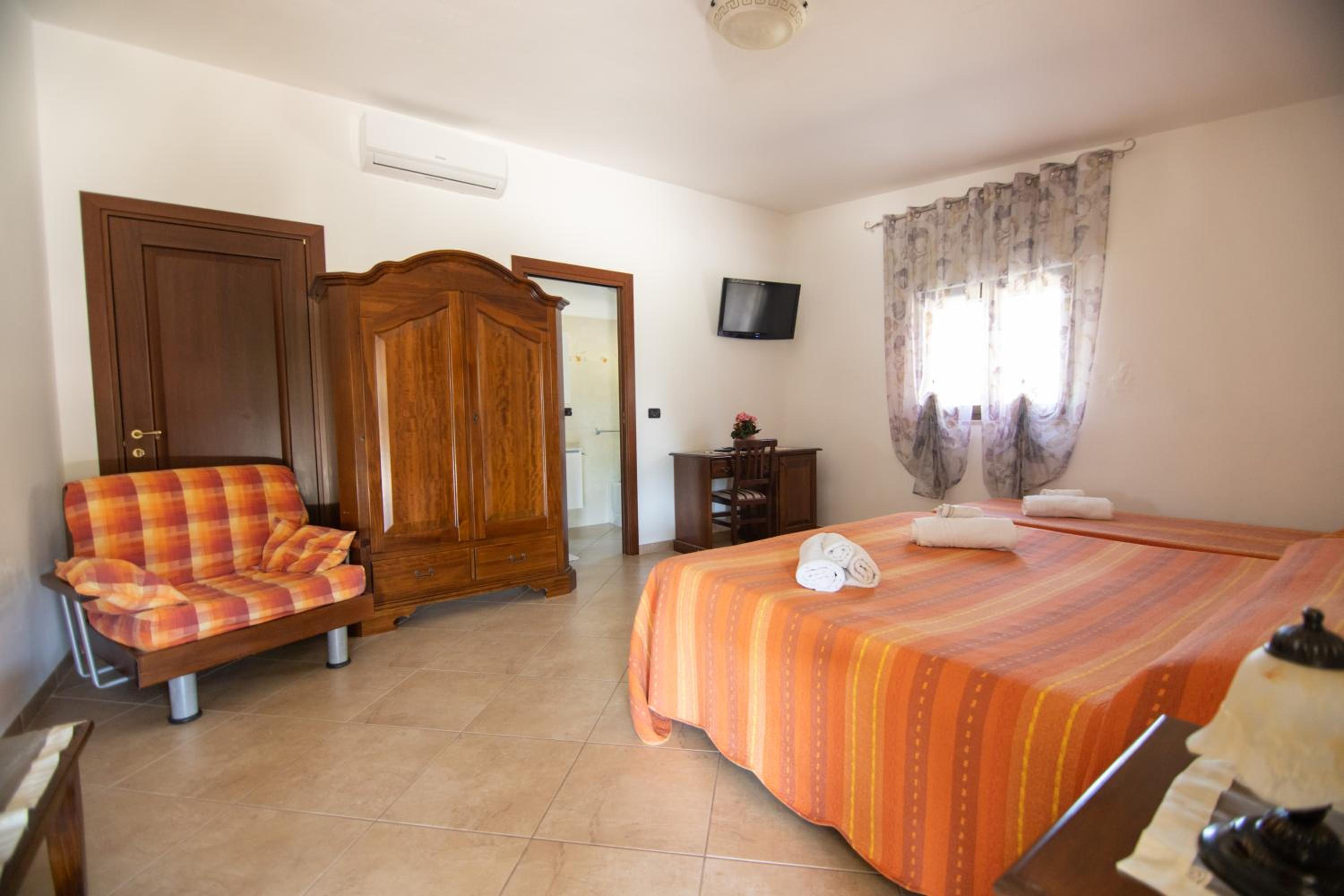Triple Room photo 1