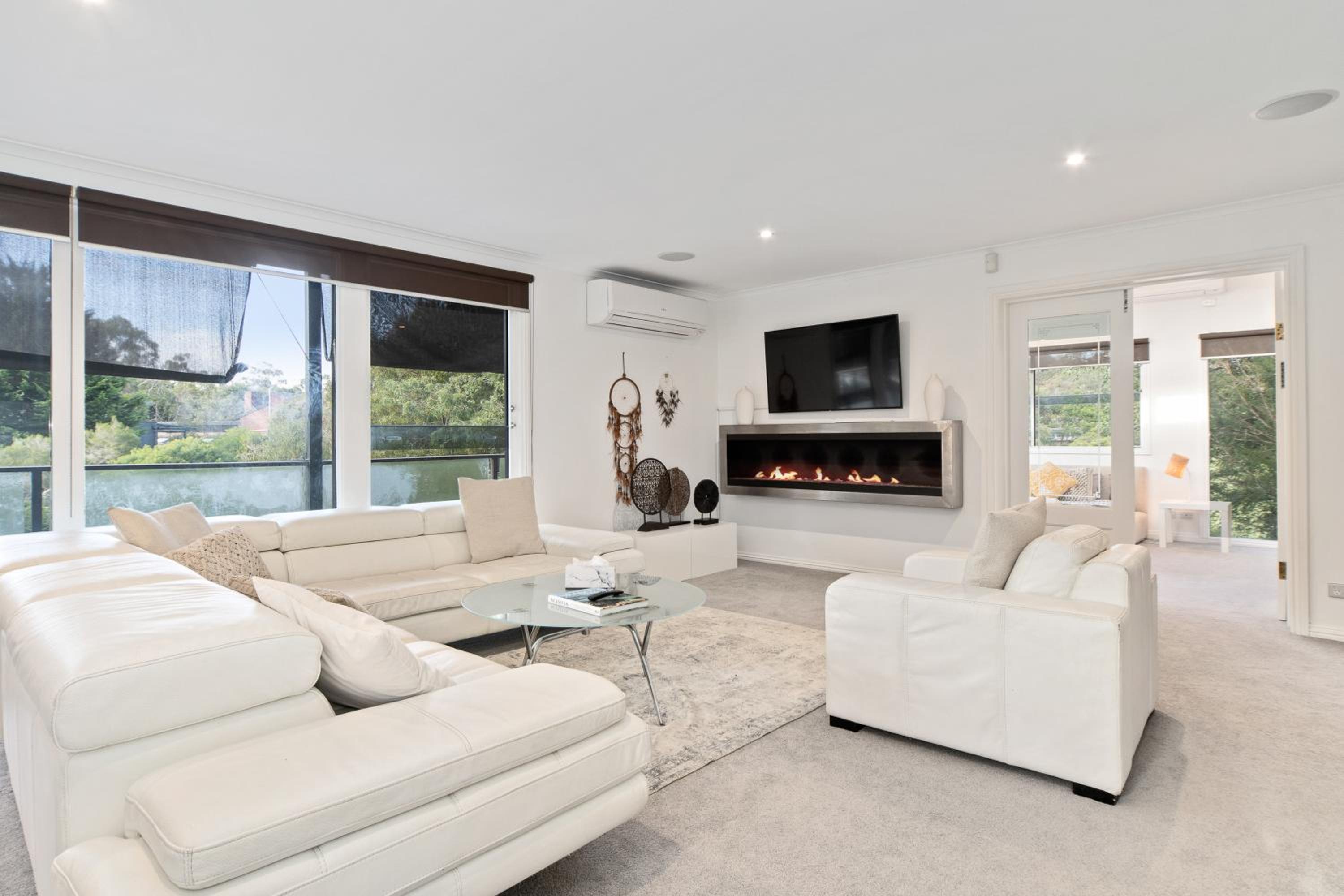 Villa photo 1