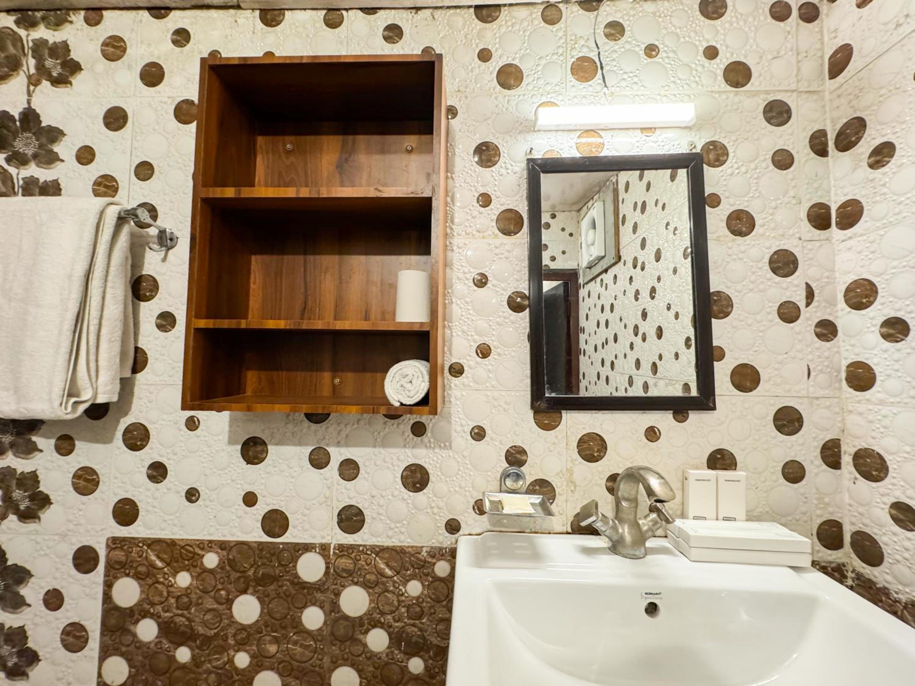 Quadruple Room - Photo 3