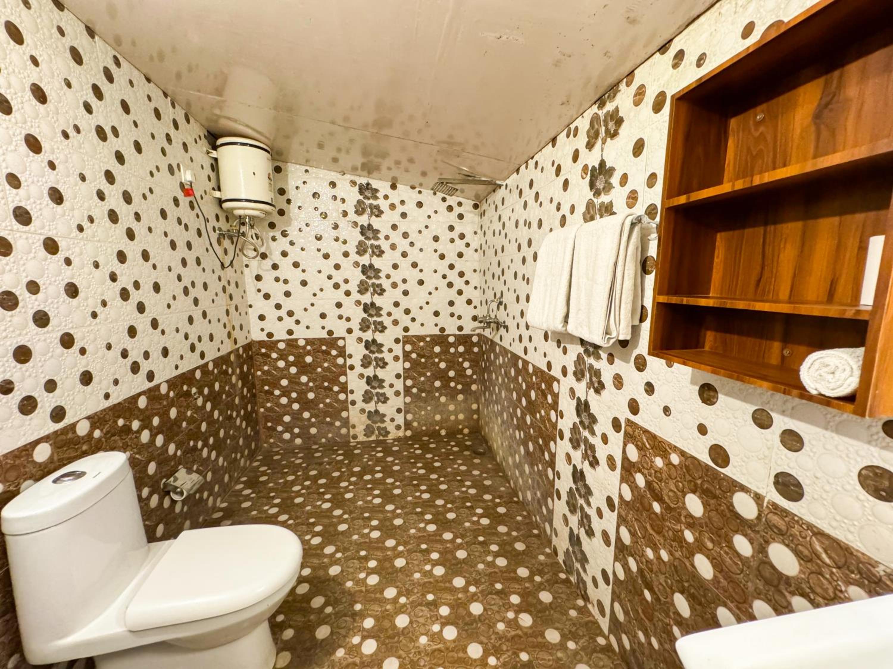 Quadruple Room - Photo 4