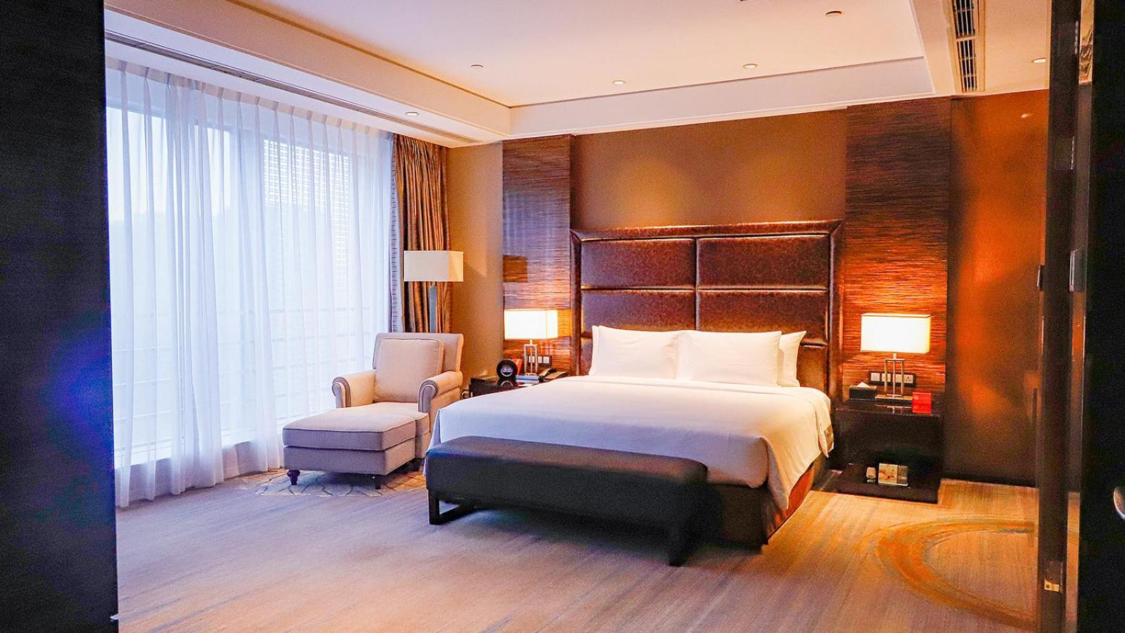 Executive Suite